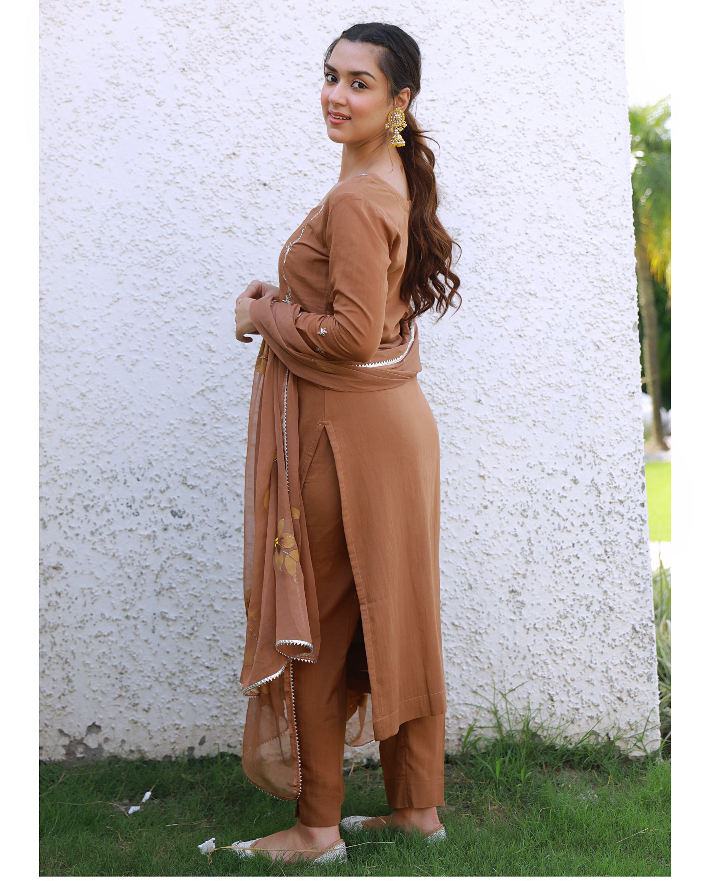 Heer Brown Hand Embroidered Silk Kurta Pant with Hand Painted Dupatta