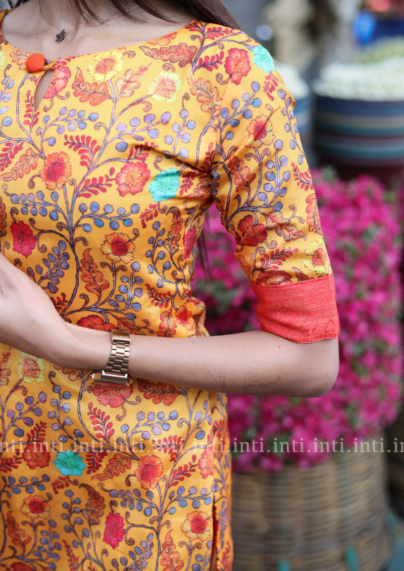 Amber Glow Kurti