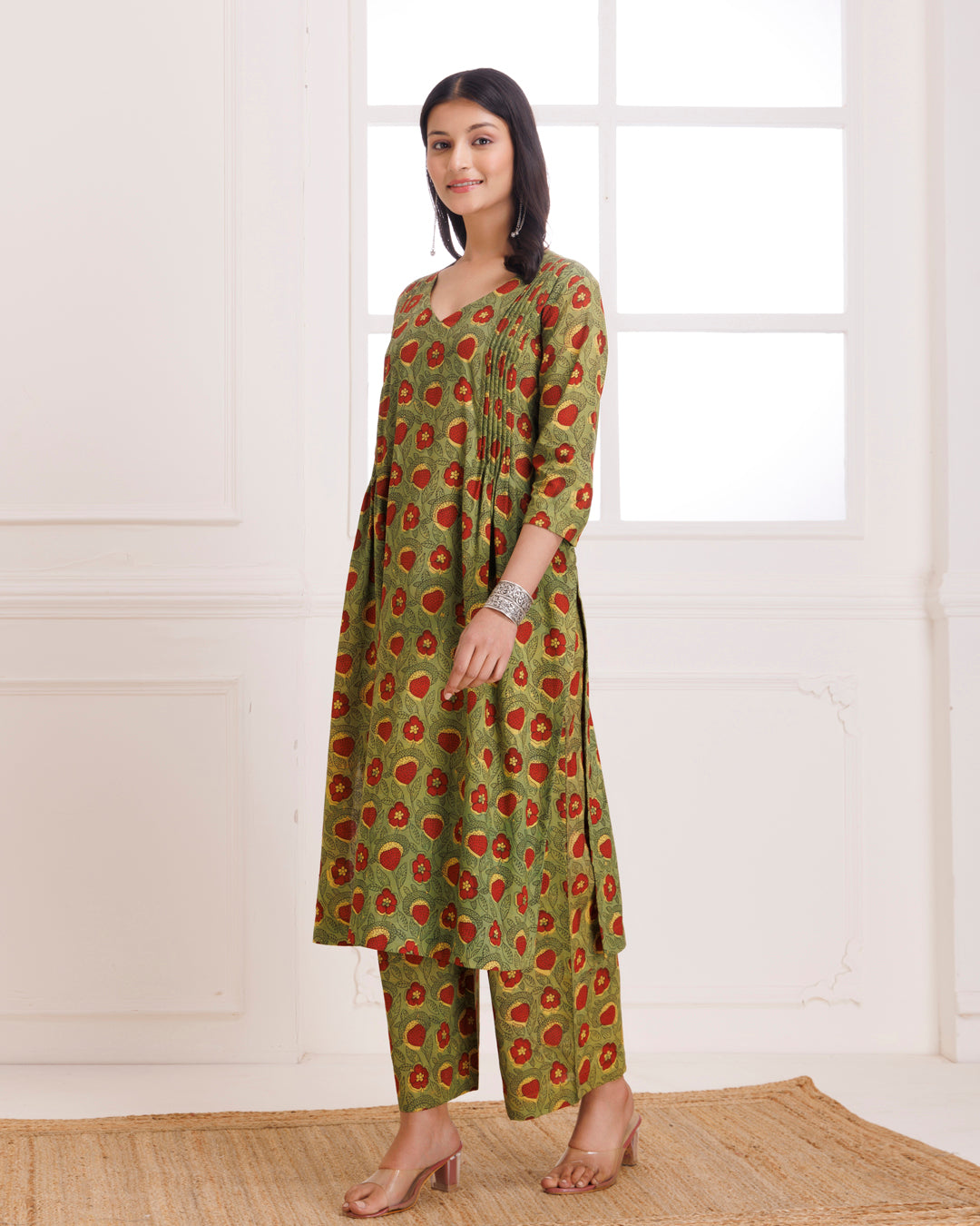 Green & Red Bagru Hand Block Printed Cotton Pintucks Kurta Pant