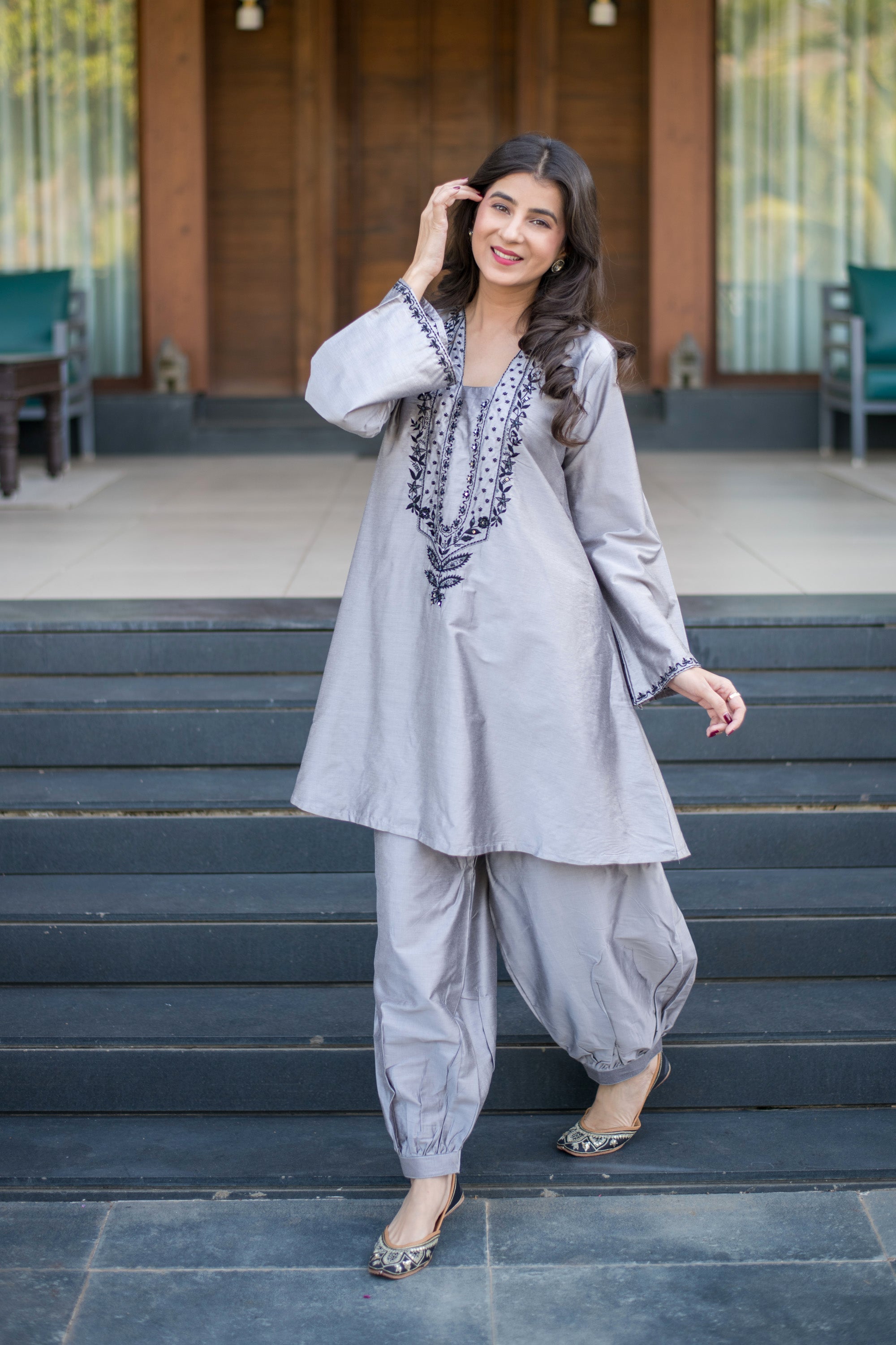 Grey Kurta Embroidery Co-Ord Set