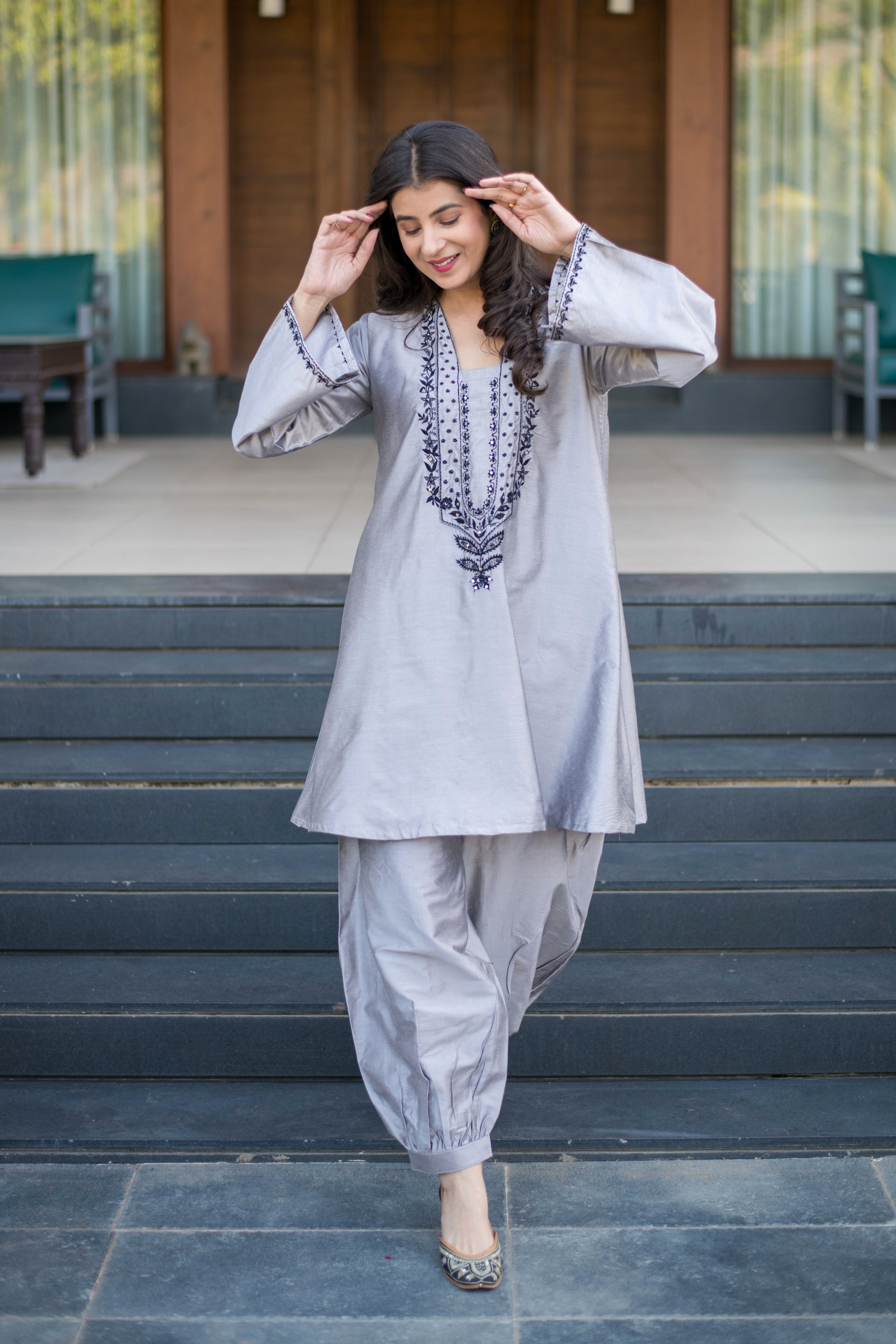 Grey Kurta Embroidery Co-Ord Set