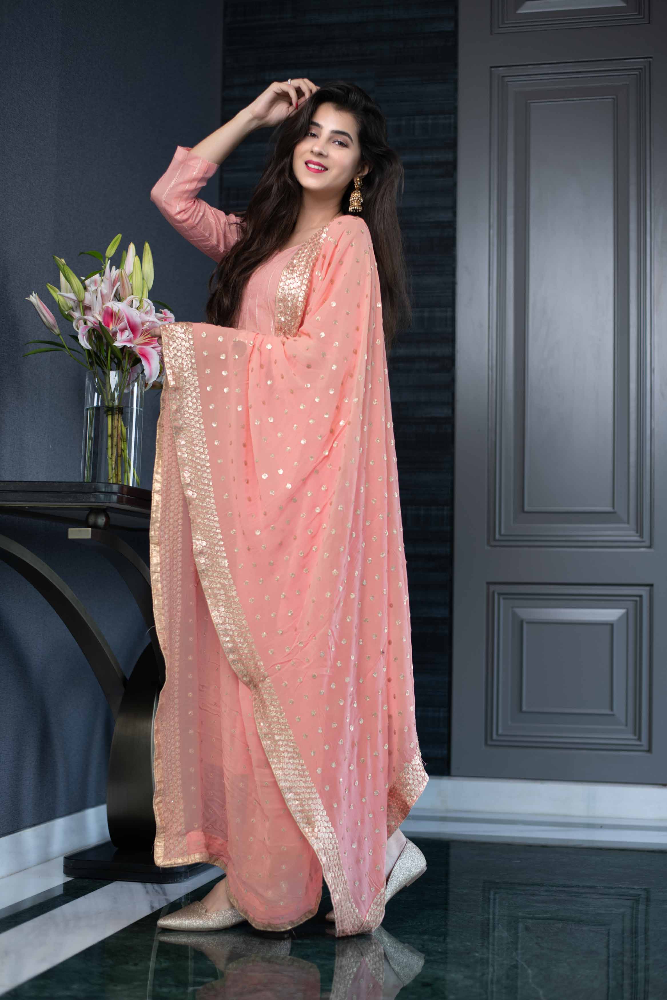 Peach Kurta Set With Heavy Dupatta