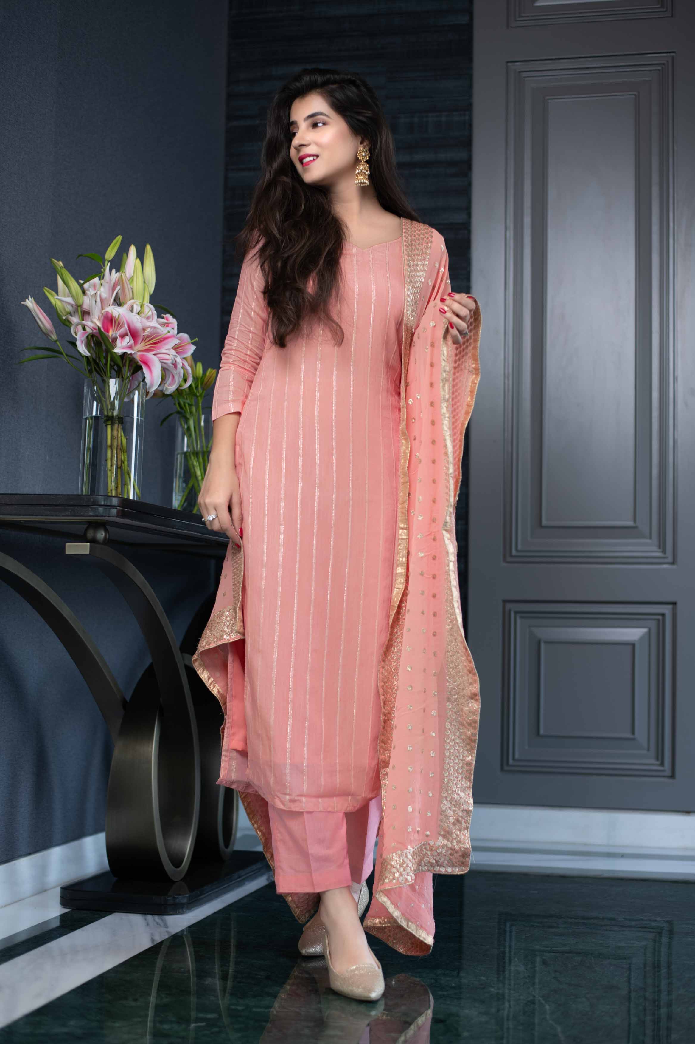 Peach Kurta Set With Heavy Dupatta