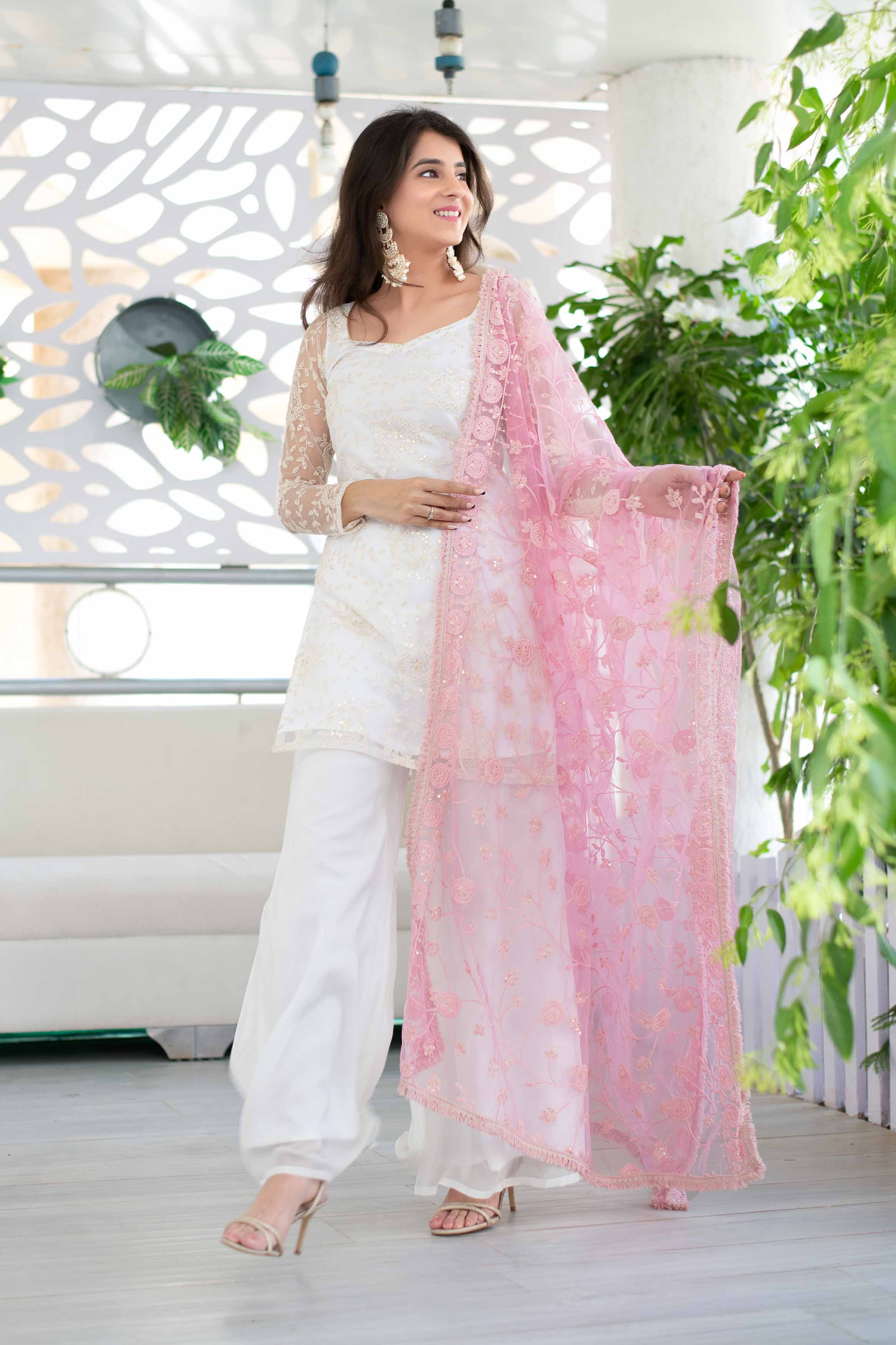 White Palazzo Kurta Suit Set With Heavy Thread Work Pink Dupatta