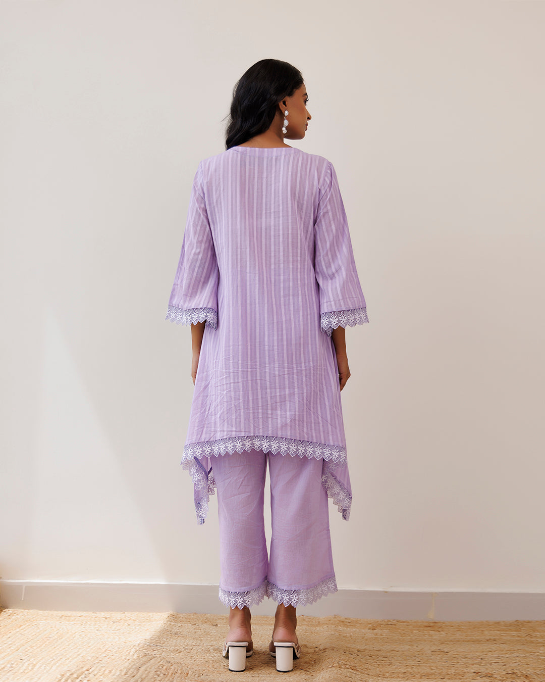 Ghazal Lavender Lino Mul Up-down Lace Co-ord Set