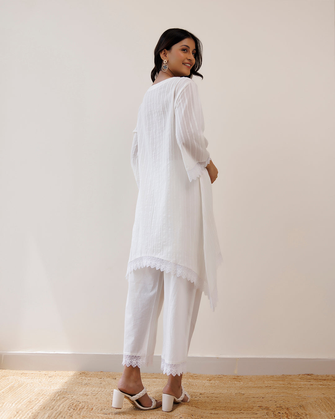 Ghazal White Lino Mul Up-down Lace Co-ord Set