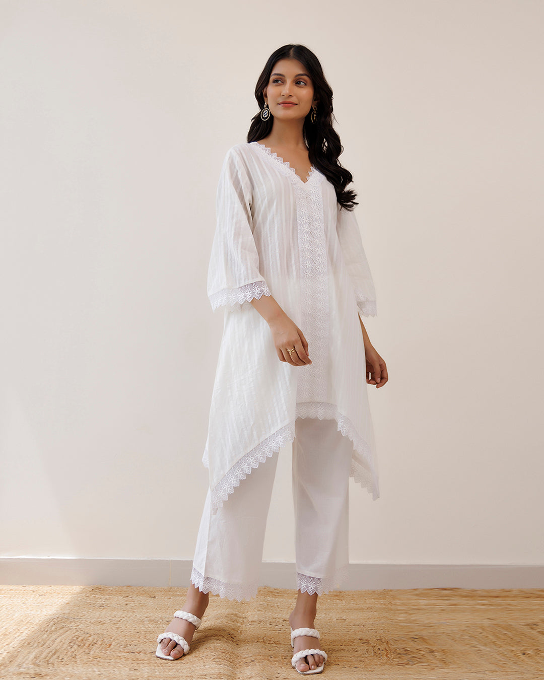 Ghazal White Lino Mul Up-down Lace Co-ord Set