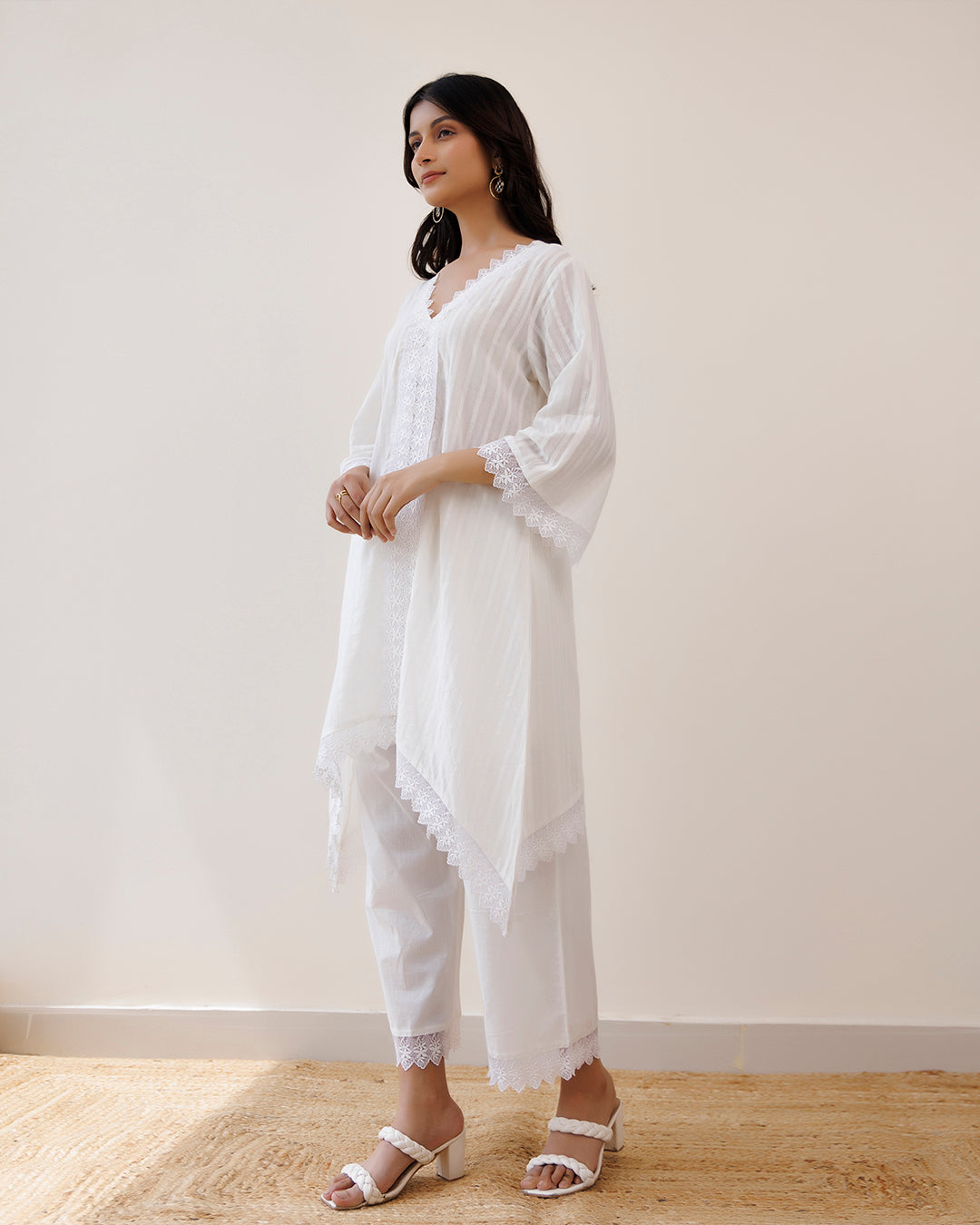 Ghazal White Lino Mul Up-down Lace Co-ord Set