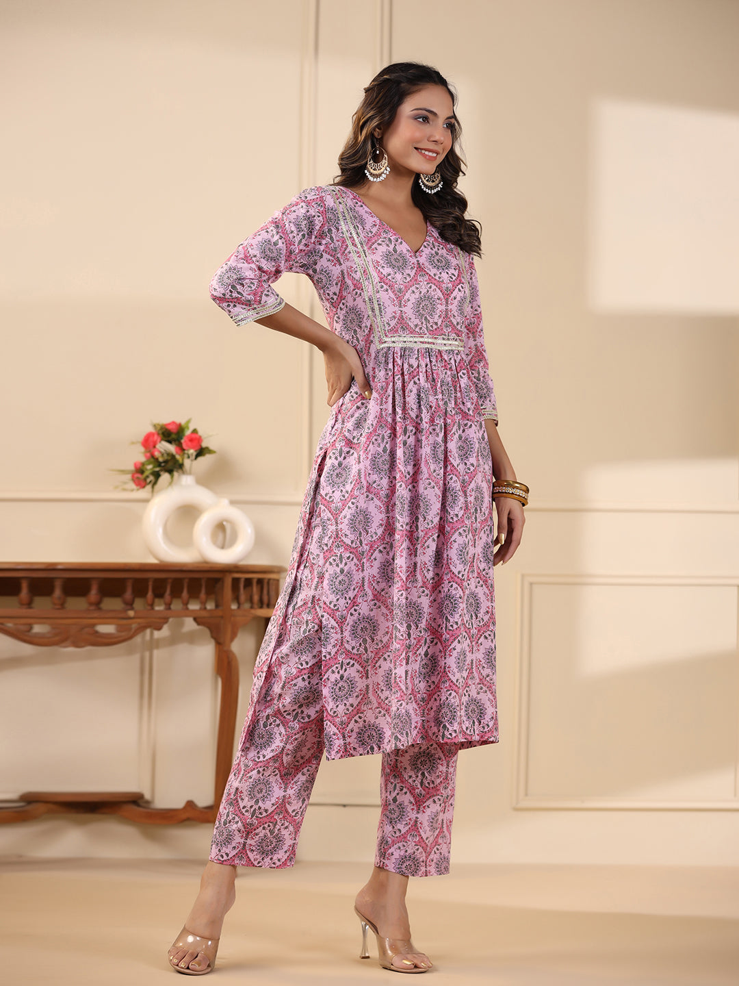 Sadabahaar Pink Jaal Handblock Printed Cotton Kurta Pant Set