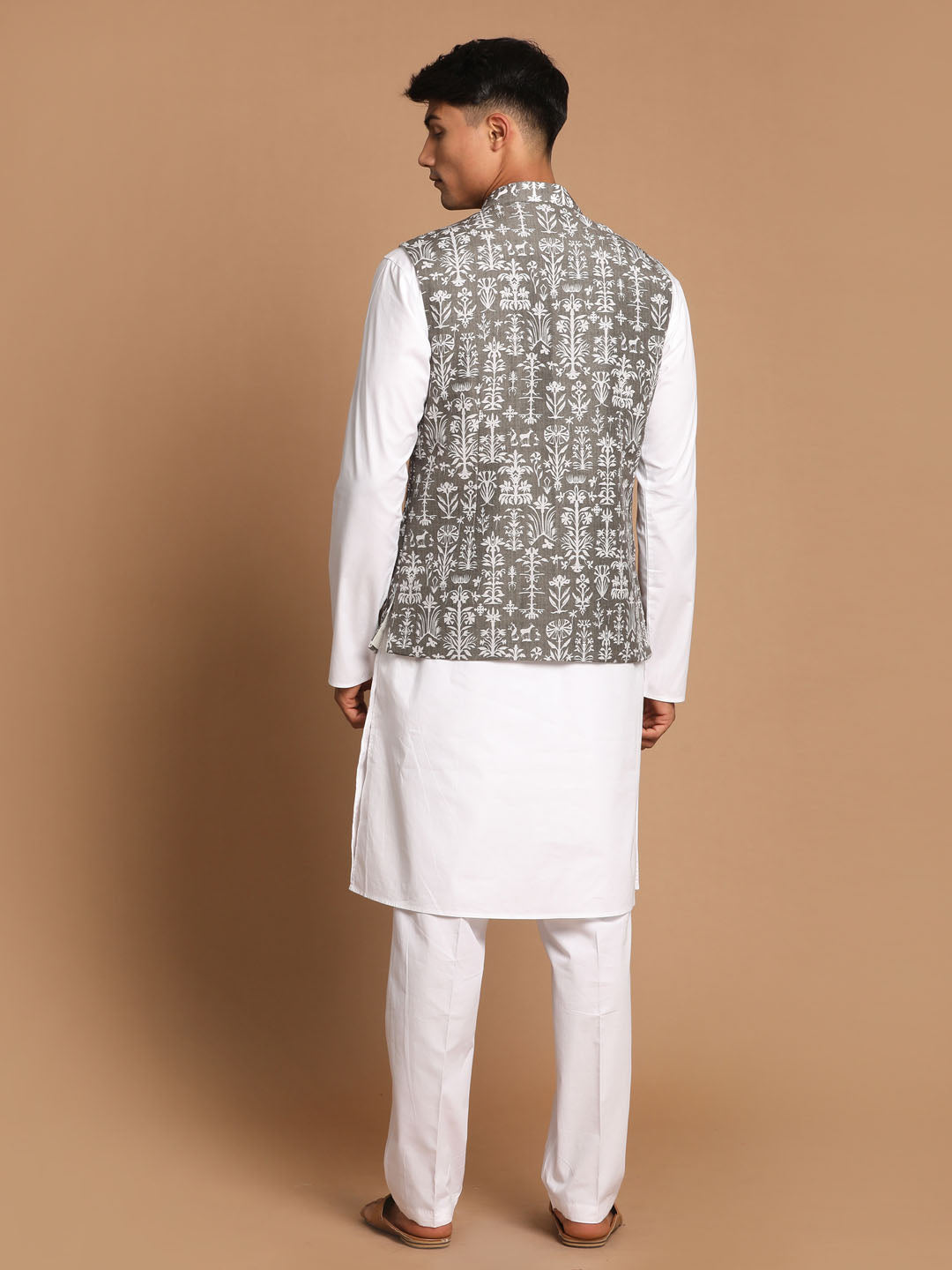 Men's Green And White Pure Cotton Jacket, Kurta and Pyjama Set