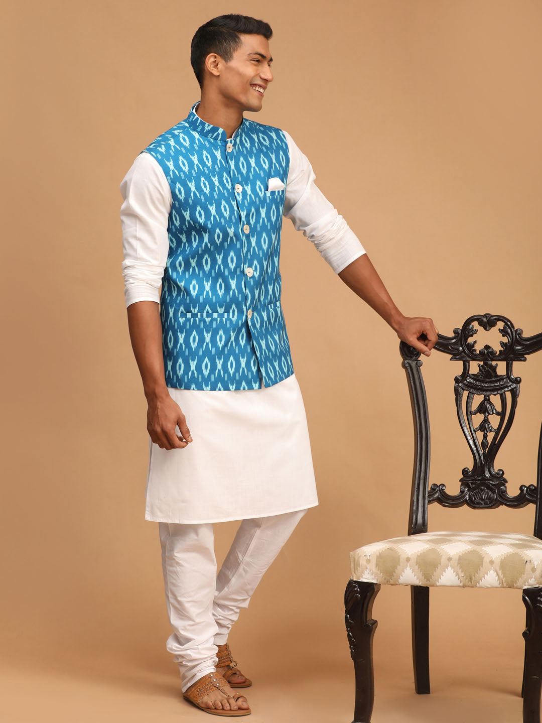 Men's Turquoise And White Cotton Blend Jacket, Kurta and Pyjama Set