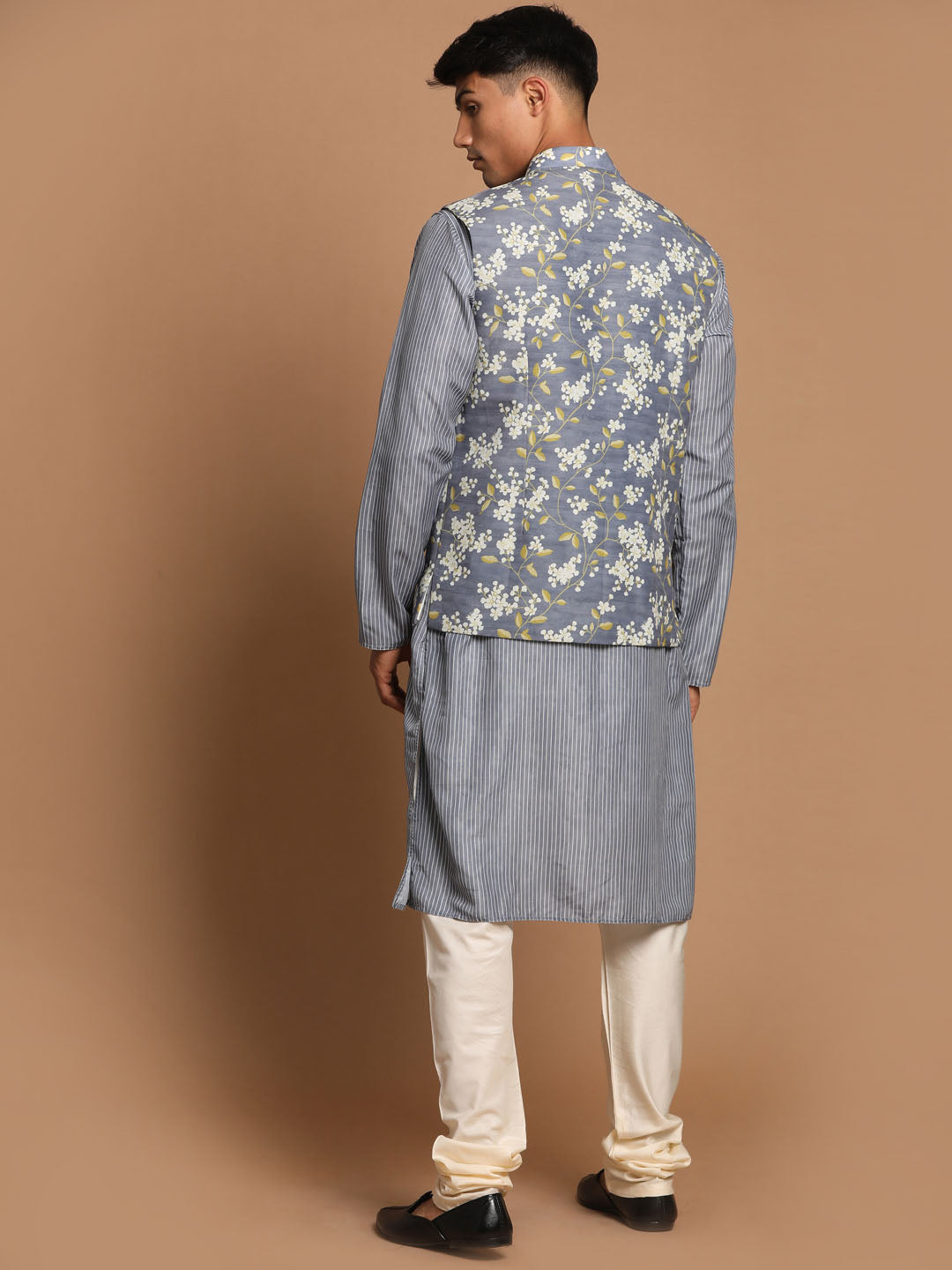 Men's Grey And Cream Cotton Blend Jacket, Kurta and Pyjama Set