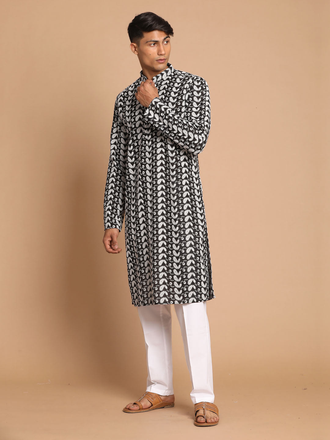 Men's Black And White Pure Cotton Kurta Pyjama Set