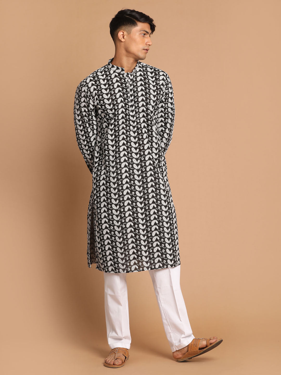 Men's Black And White Pure Cotton Kurta Pyjama Set