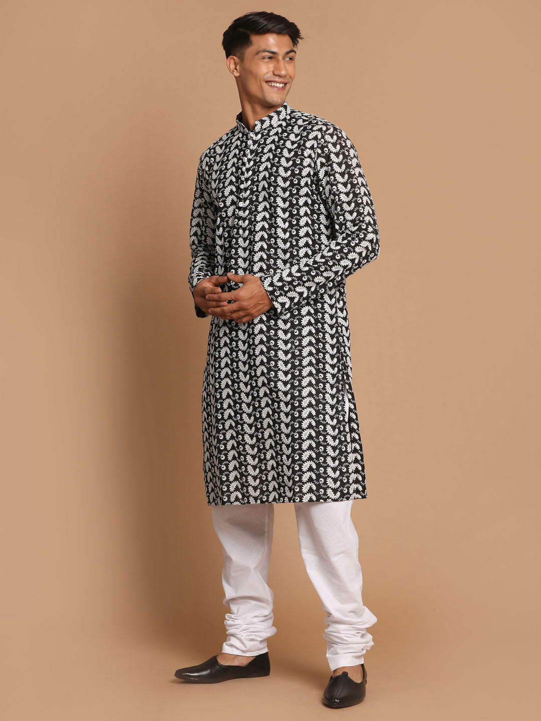 Men's Black And White Pure Cotton Kurta Pyjama Set