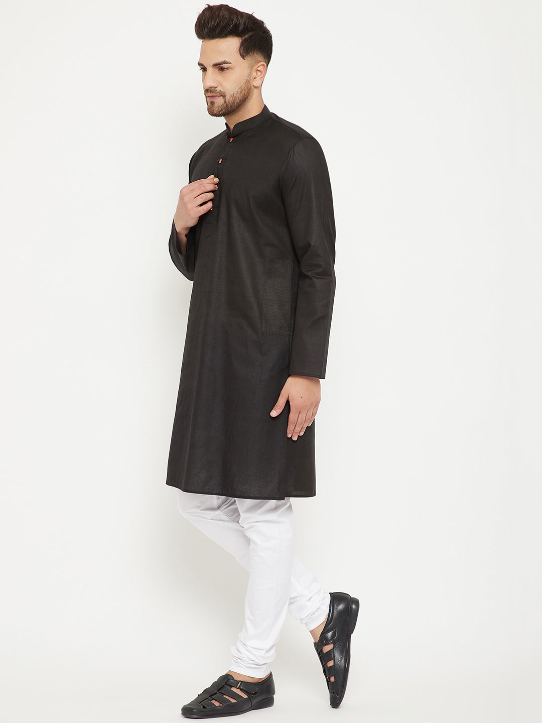 Men's Black And White Cotton Blend Kurta Pyjama Set