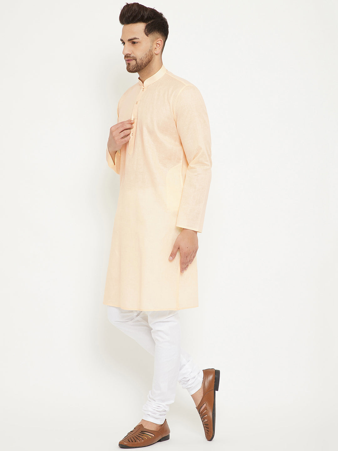 Men's Cream And White Cotton Blend Kurta Pyjama Set