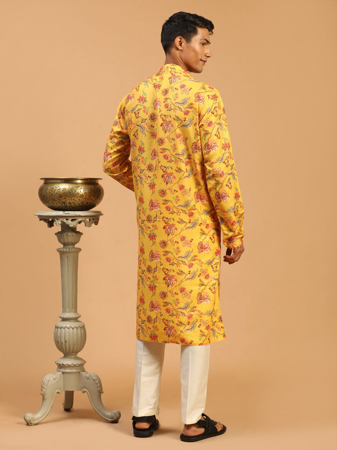 Men's Multicolor-Base-Mustard And Cream Muslin Blend Kurta Pyjama Set