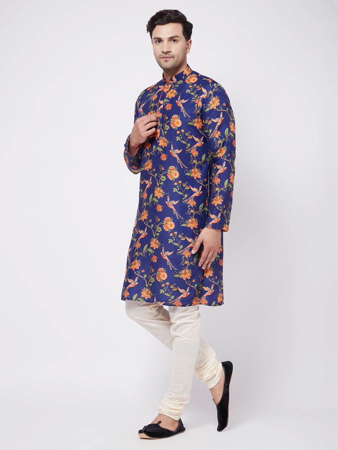 Men's Multicolor-Base-Navy Blue And Cream Muslin Blend Kurta Pyjama Set