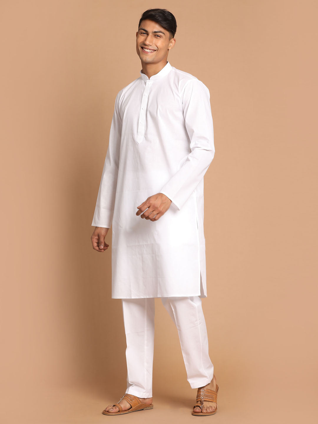 Men's White Cotton Blend Kurta Pyjama Set