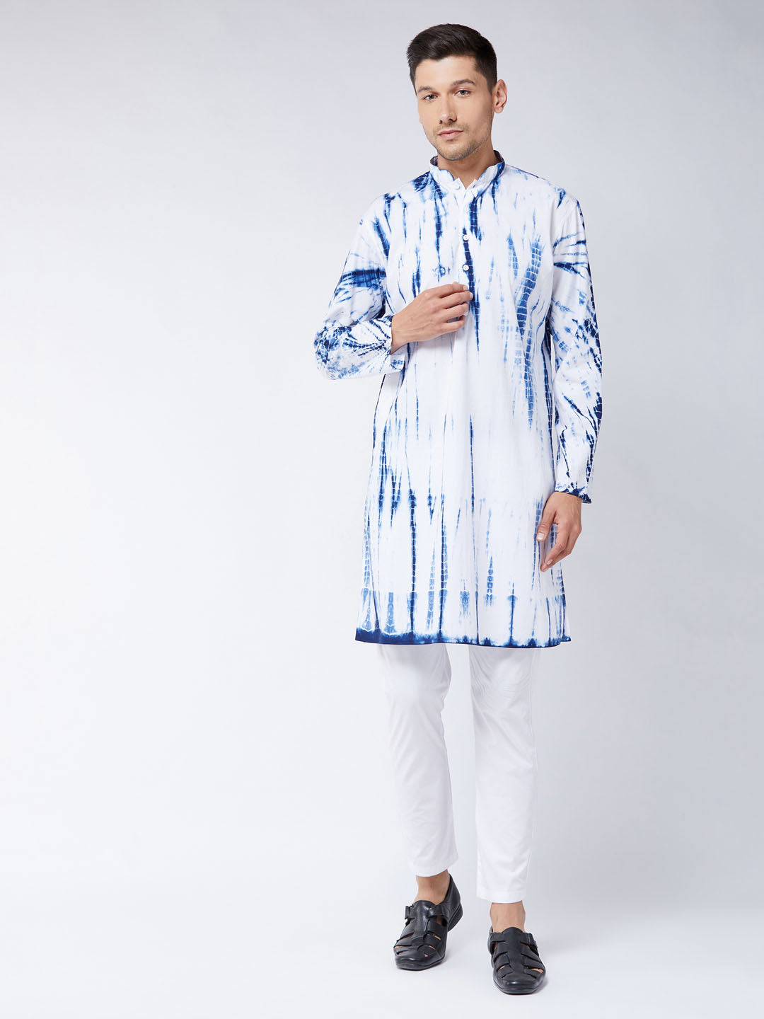 Men's Blue And White Pure Cotton Kurta Pyjama Set