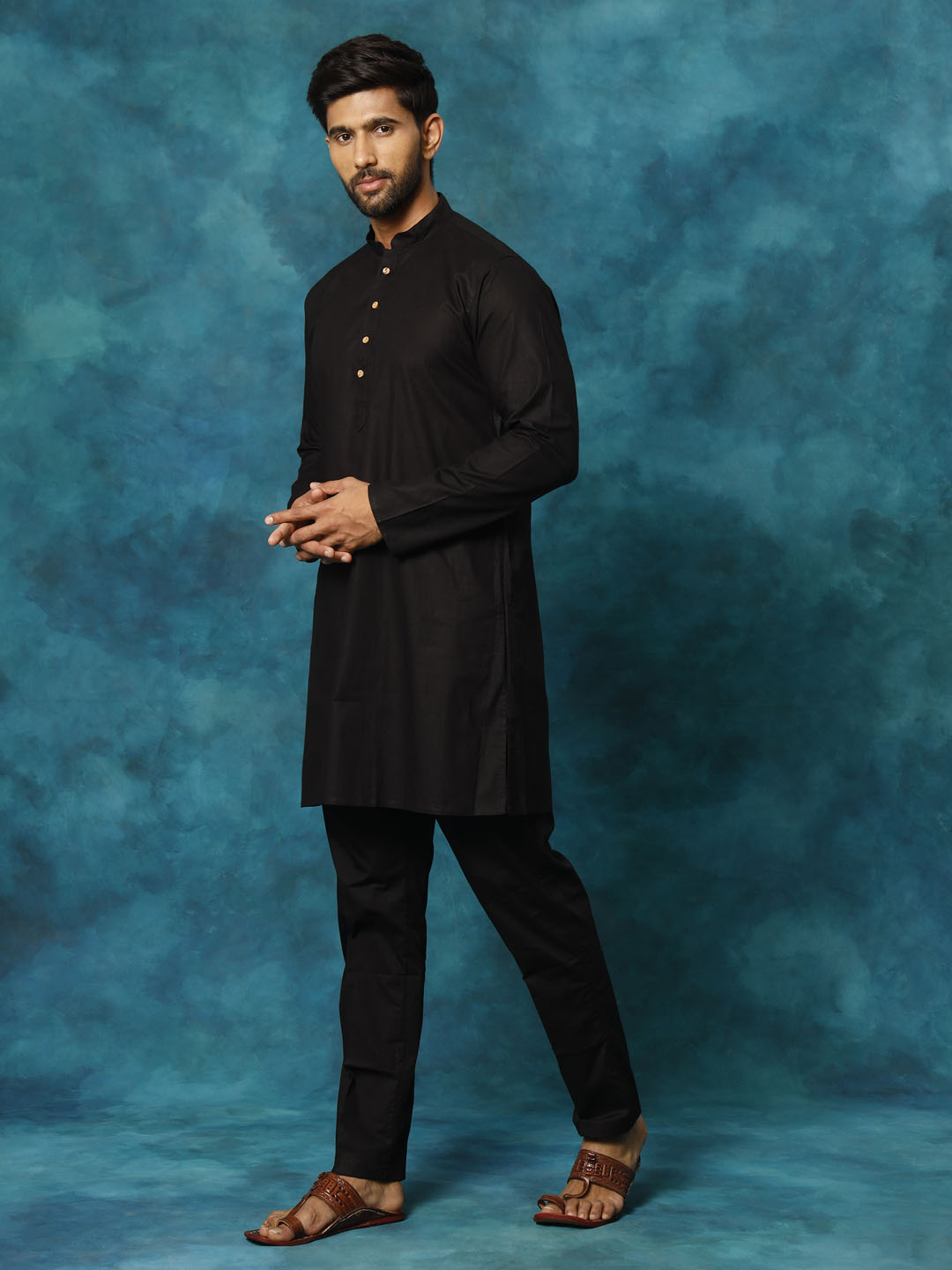 Men's Black And White Cotton Blend Kurta Pyjama Set