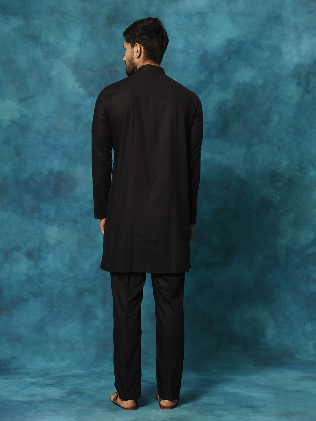 Men's Black And White Cotton Blend Kurta Pyjama Set