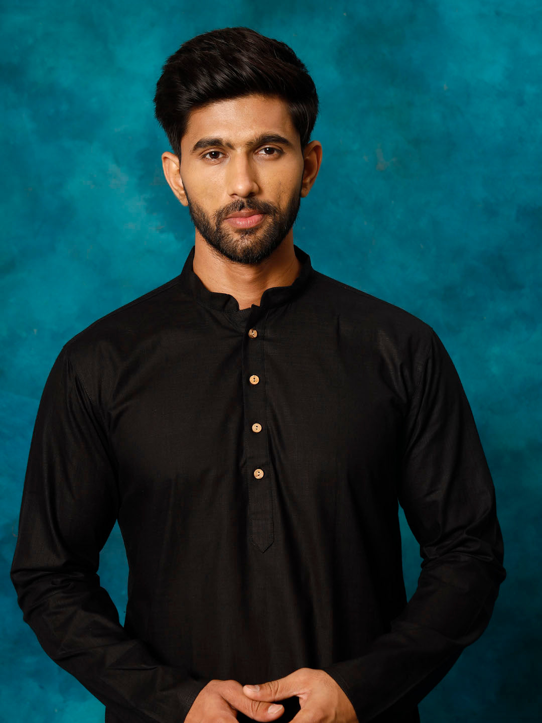 Men's Black And White Cotton Blend Kurta Pyjama Set