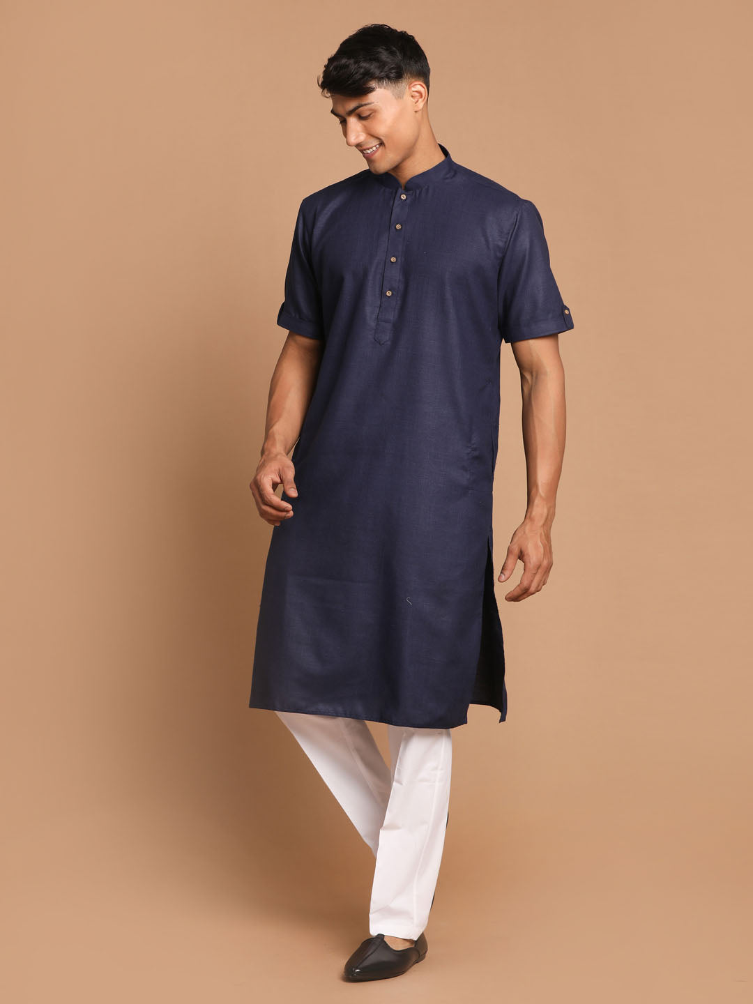 Men's Navy Blue And White Cotton Blend Kurta Pyjama Set