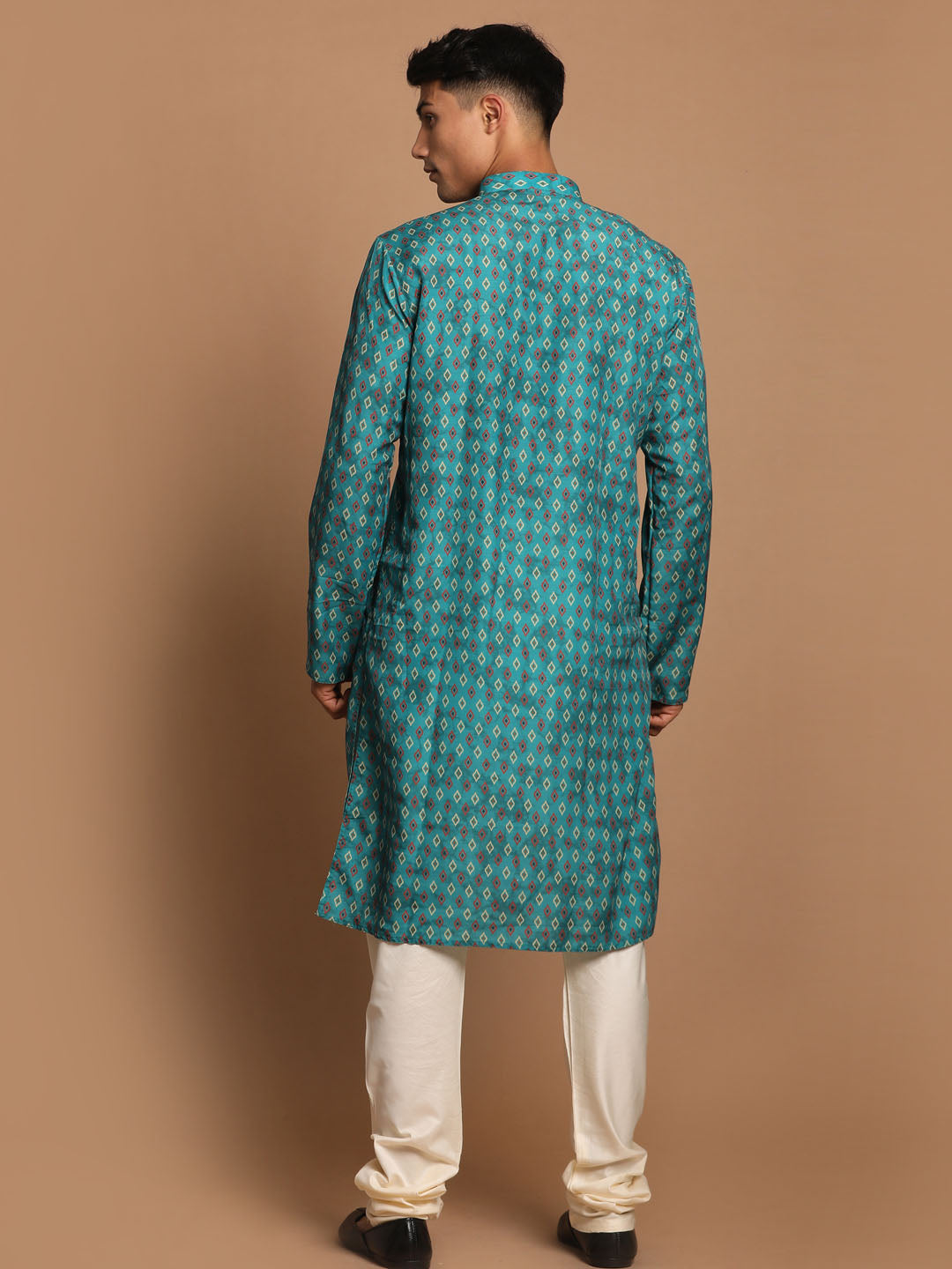 Men's Green And Cream Cotton Blend Kurta Pyjama Set