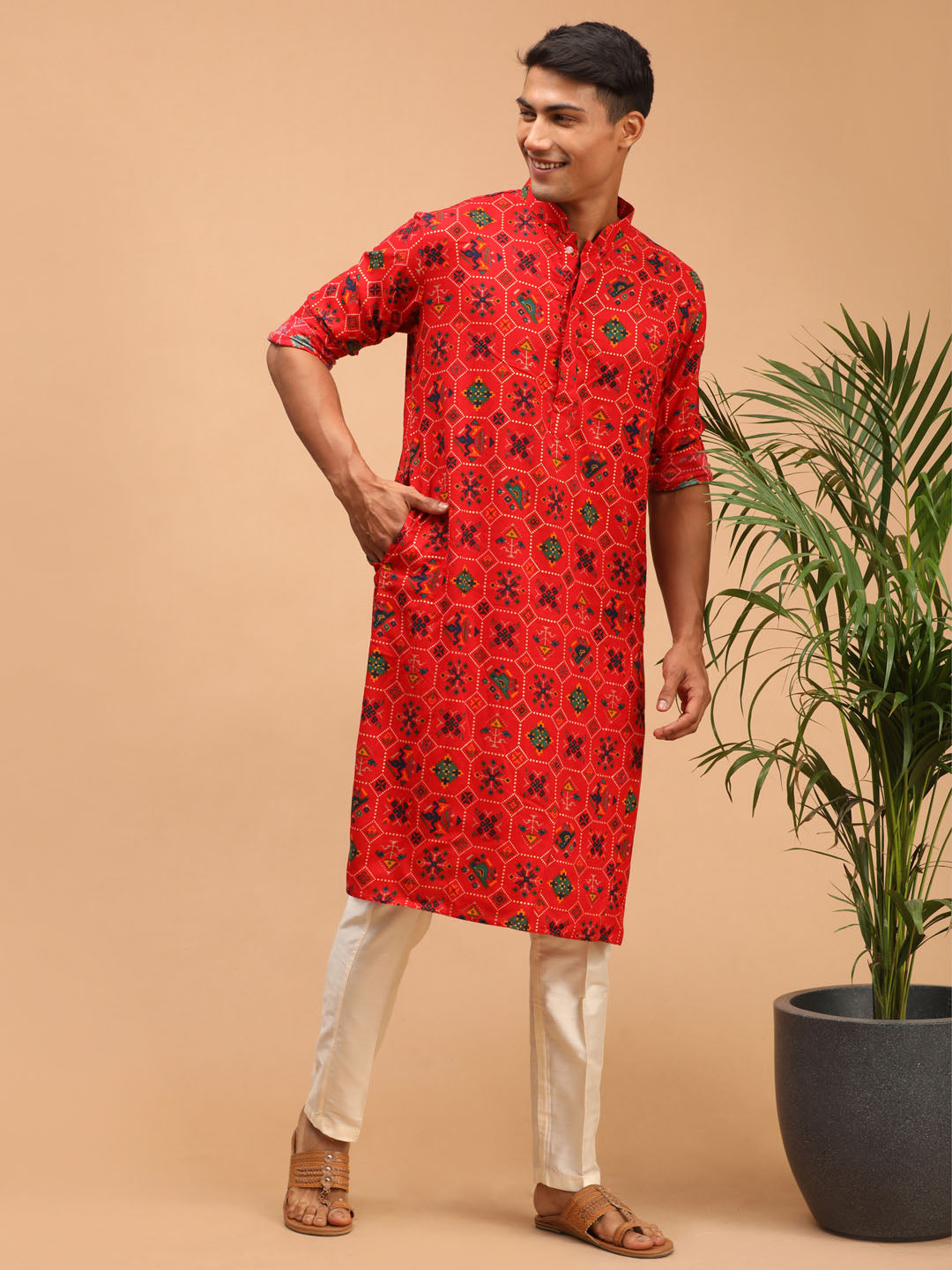 Men's Red Cotton Blend Kurta