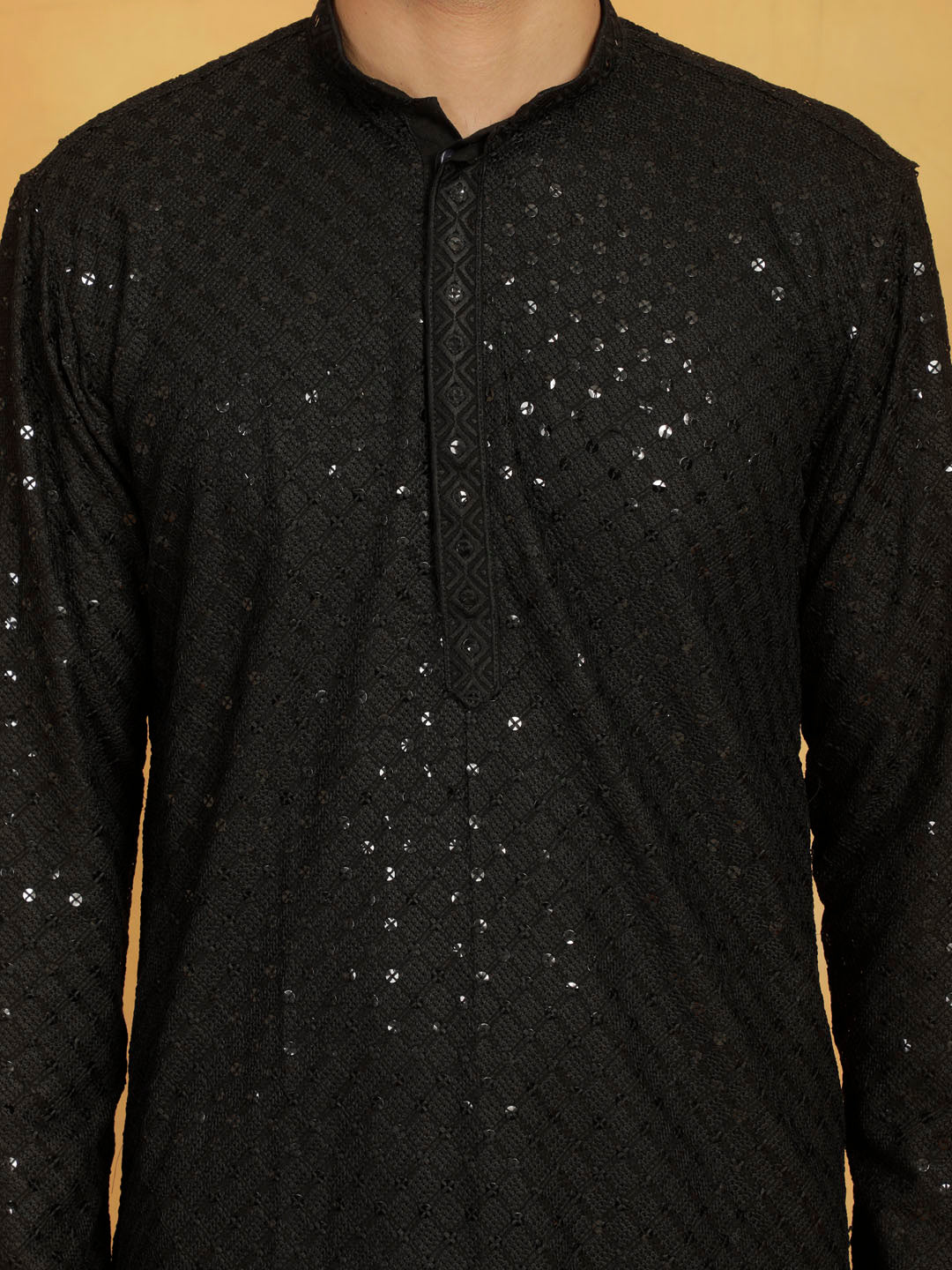 Men's Black Cotton Blend Kurta And Pyjama Set