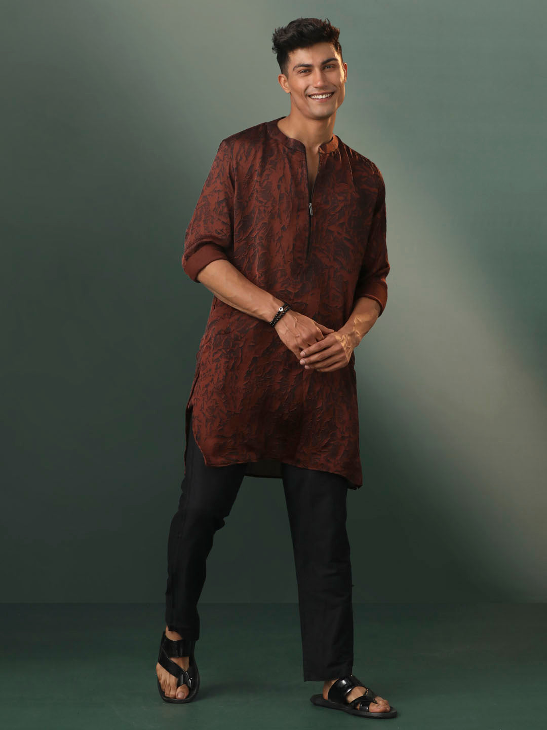 Men's Coffe And Black Cotton Blend Kurta Pyjama Set