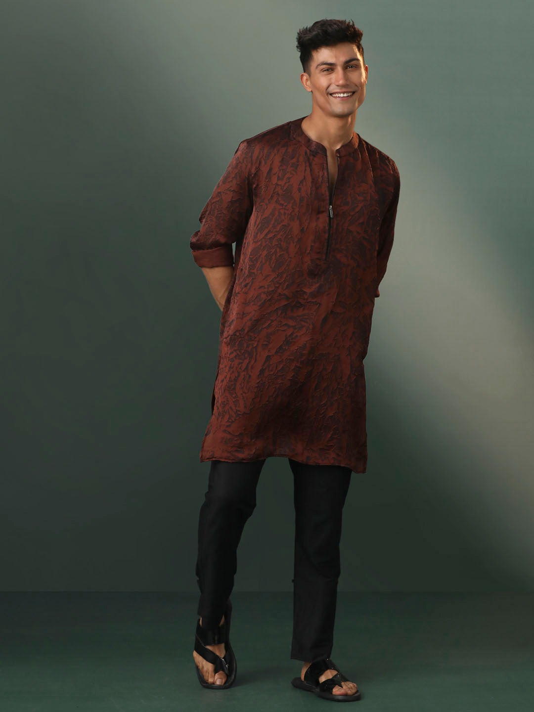 Men's Coffe And Black Cotton Blend Kurta Pyjama Set