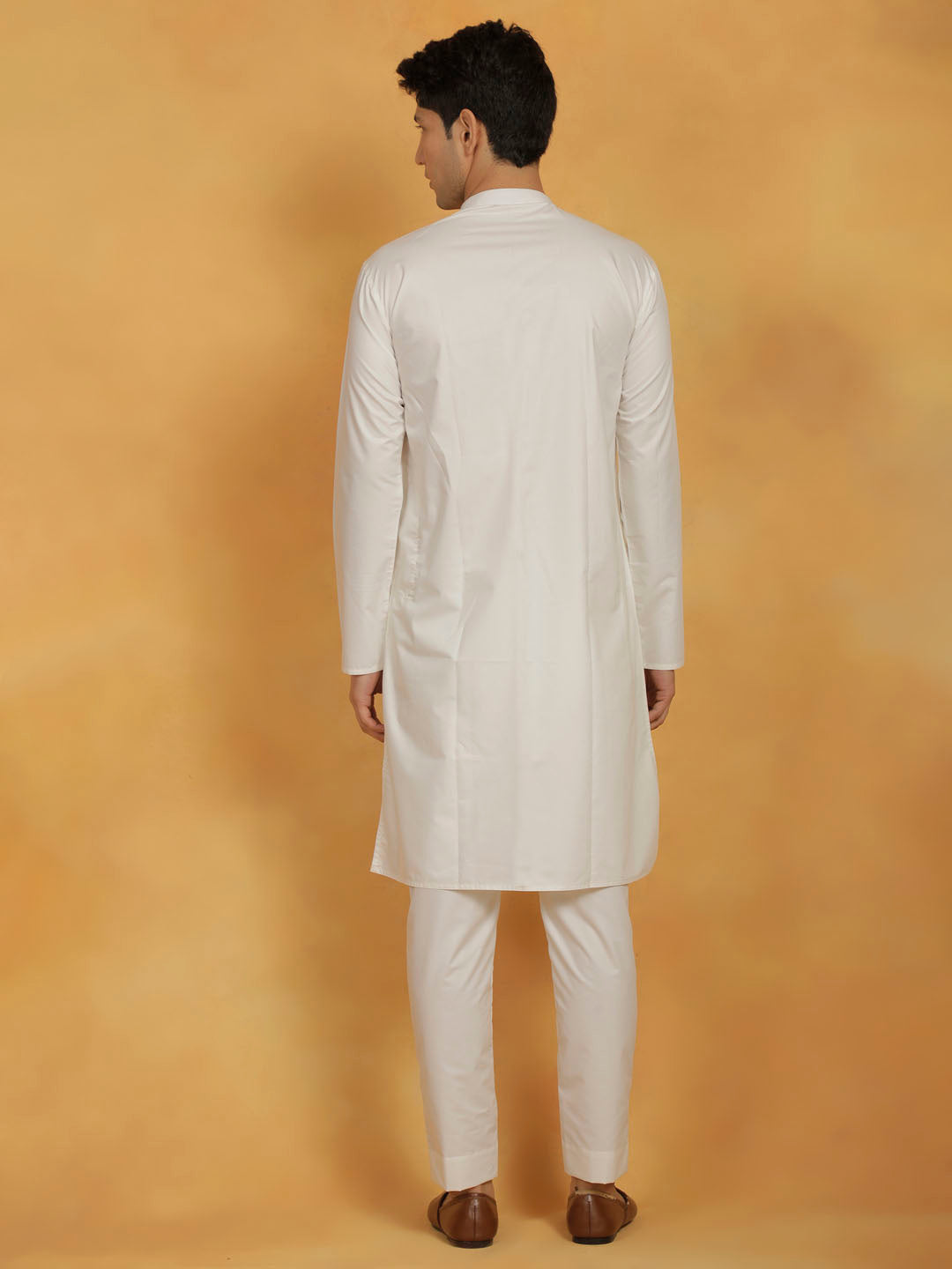 Men's Off White Cotton Silk Kurta And Pyjama Set