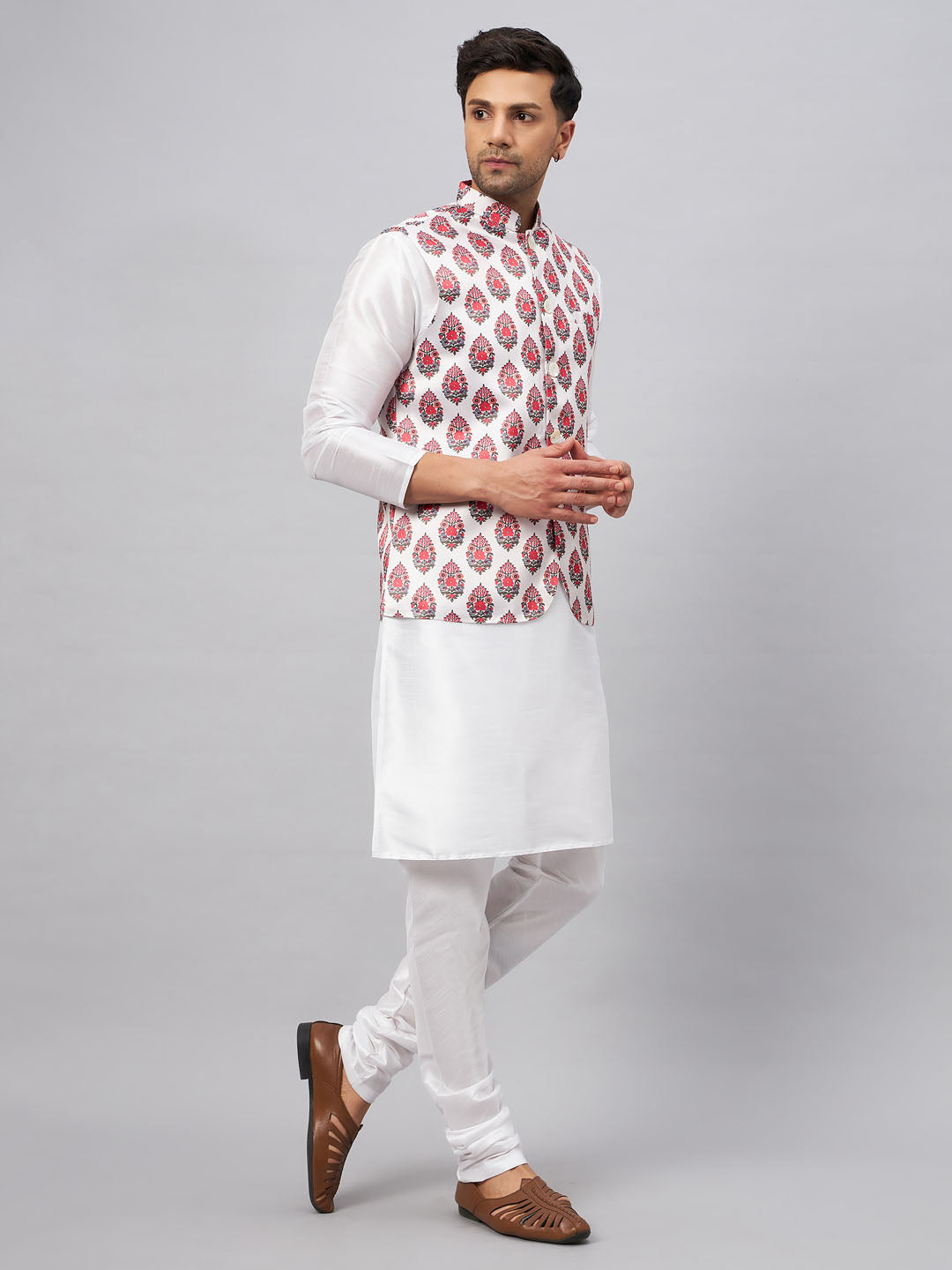 Men's Cream And White Silk Blend Jacket, Kurta and Pyjama Set