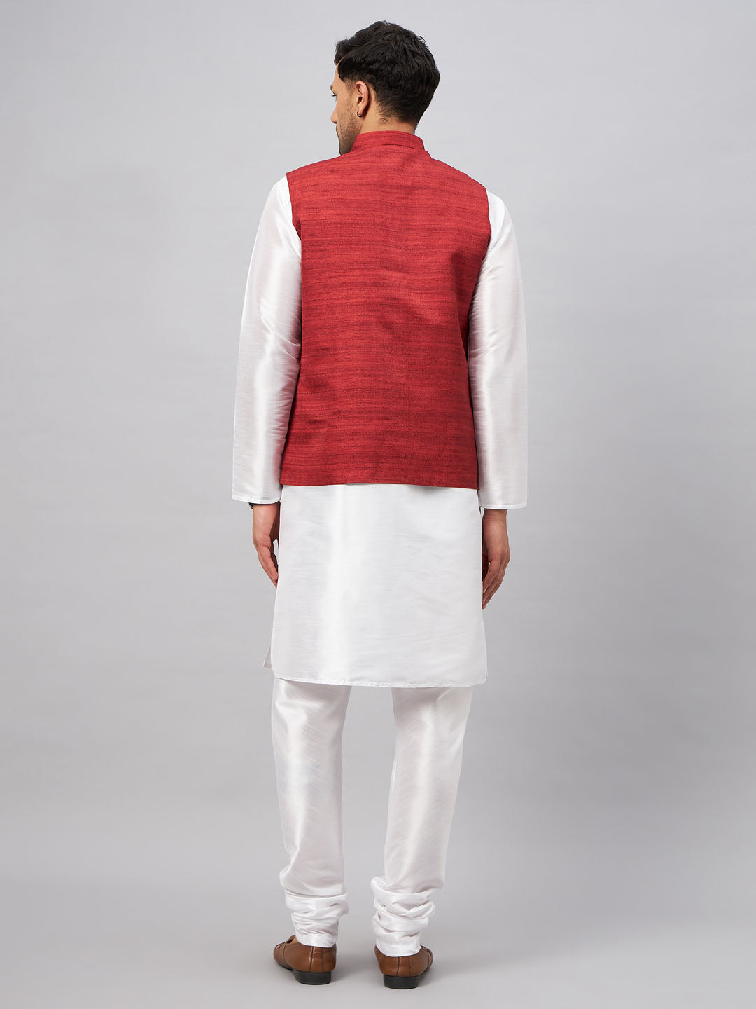 Men's Maroon And White Silk Blend Jacket, Kurta and Pyjama Set