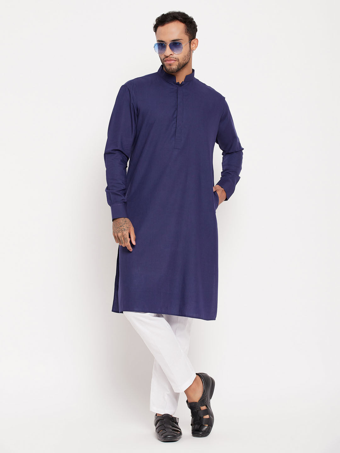 Men's Blue And White Cotton Blend Kurta Pyjama Set