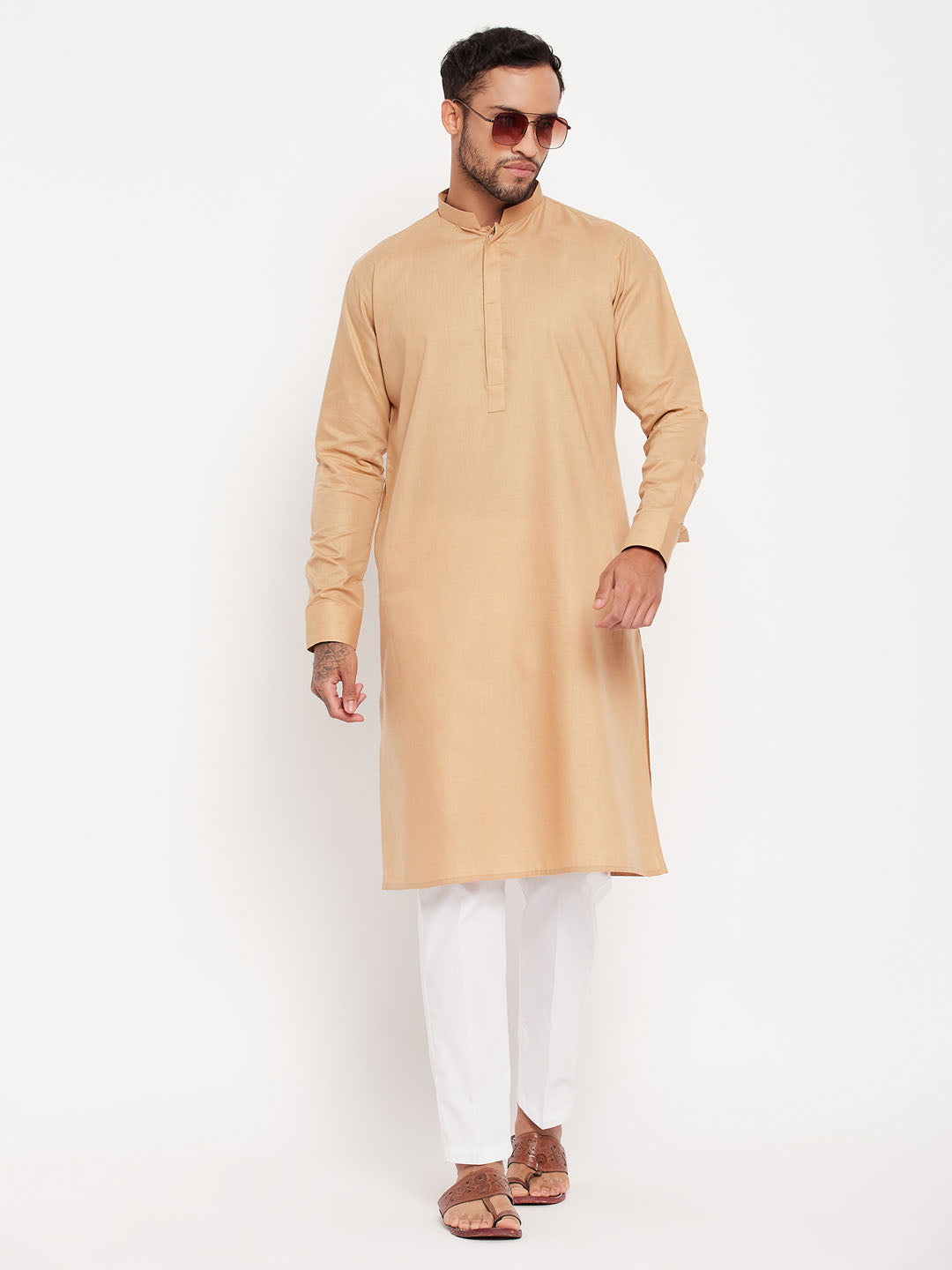 Men's Chiku And White Cotton Blend Kurta Pyjama Set