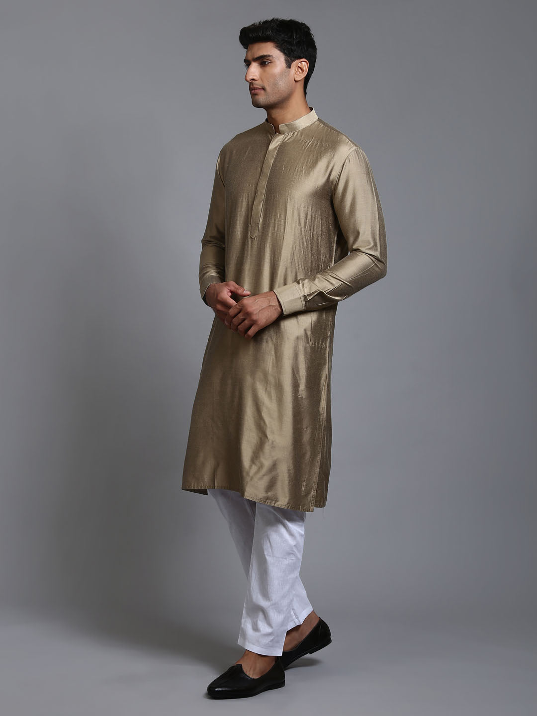 Men's Green And White Cotton Blend Kurta Pyjama Set