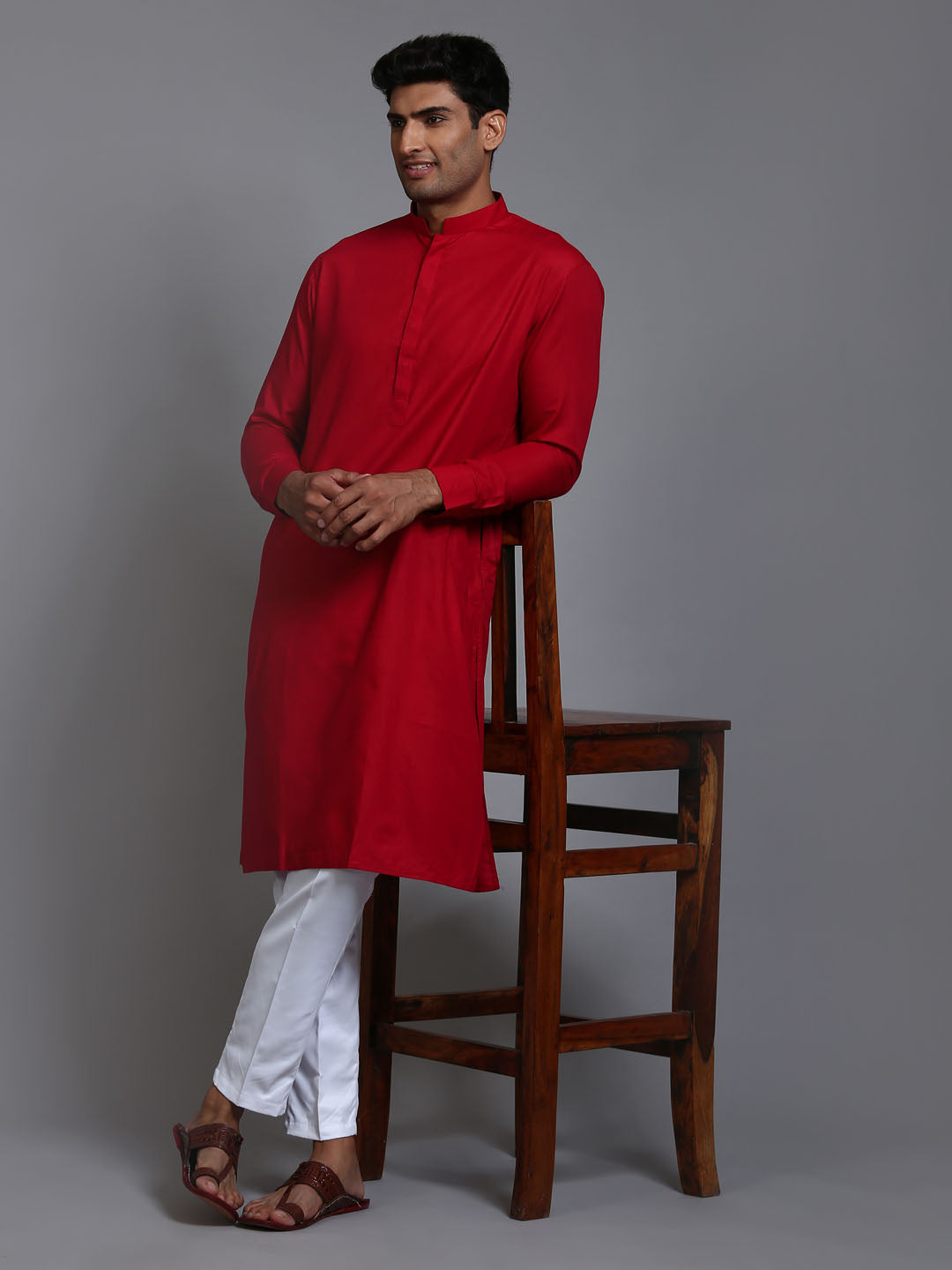 Men's Maroon And White Cotton Blend Kurta Pyjama Set