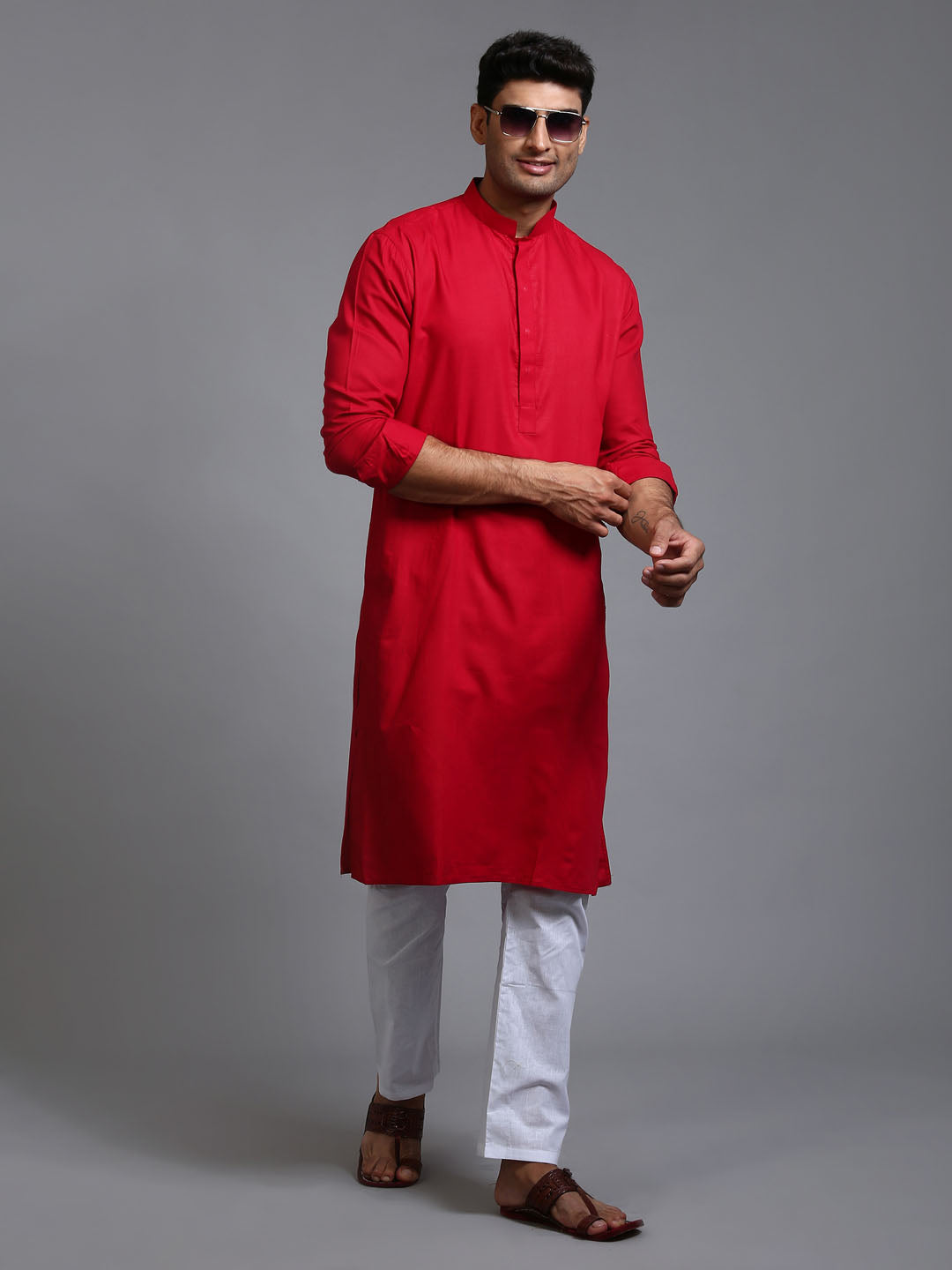 Men's Maroon And White Cotton Blend Kurta Pyjama Set