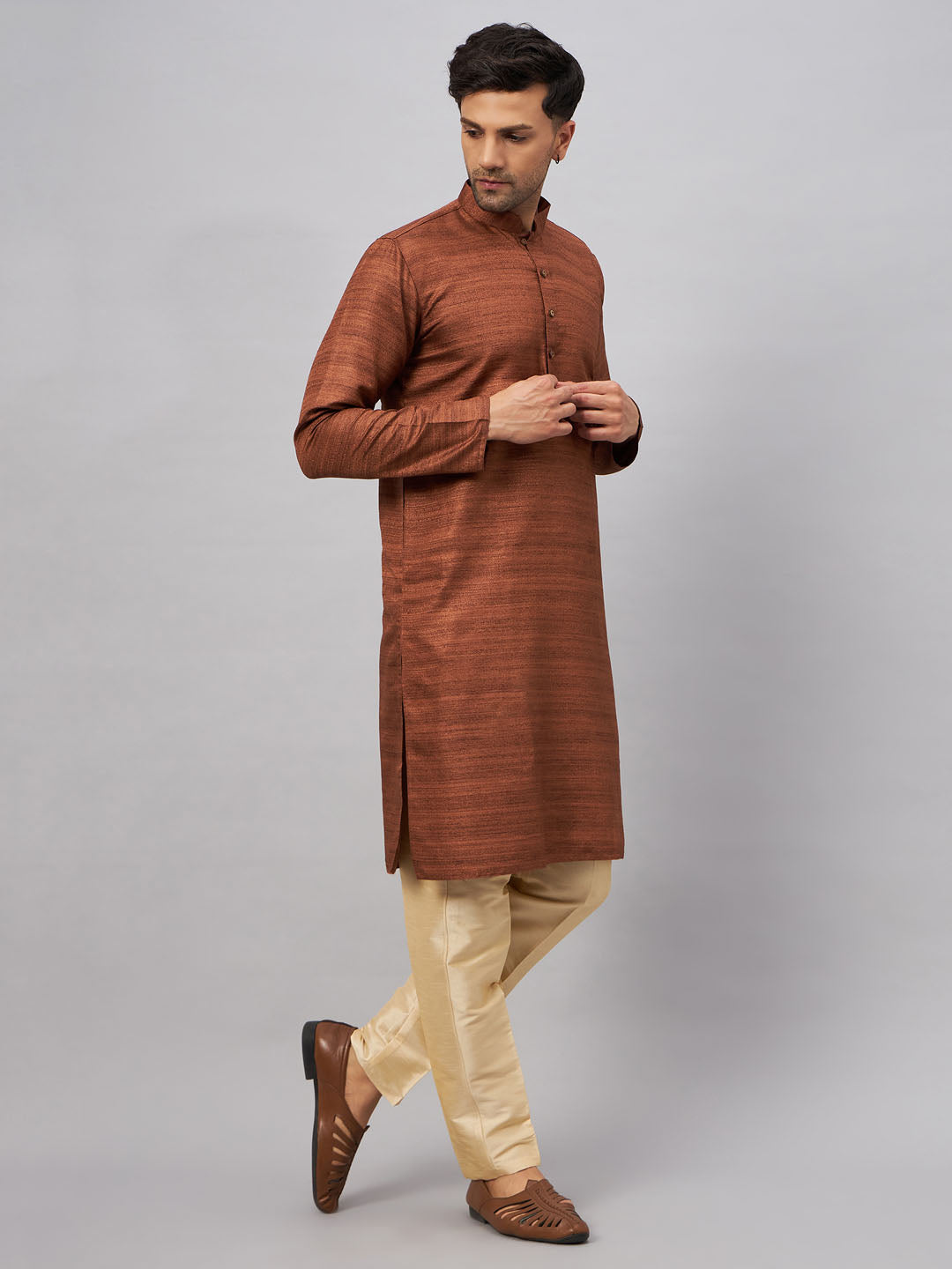 Men's Coffee And Gold Silk Blend Kurta Pyjama Set