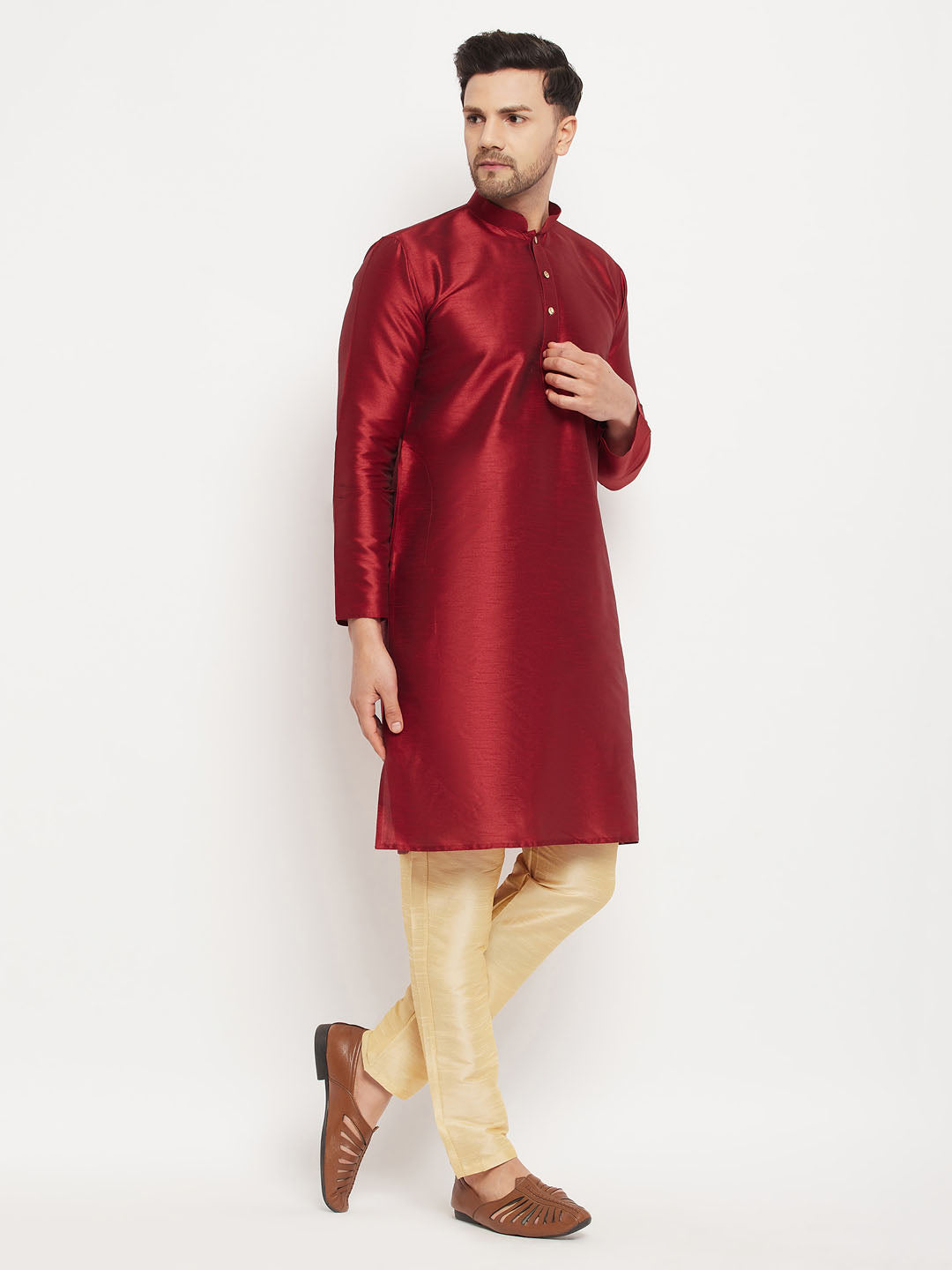 Men's Maroon And Gold Silk Blend Kurta Pyjama Set