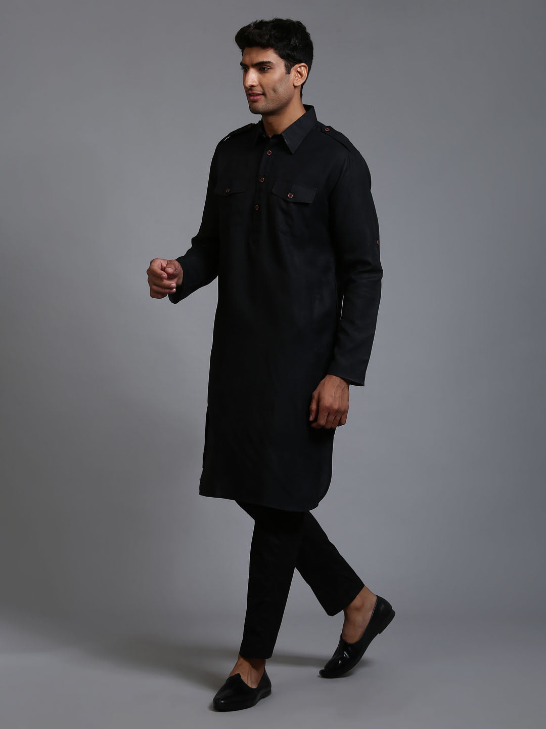 Men's Black Cotton Blend Kurta Pyjama Set