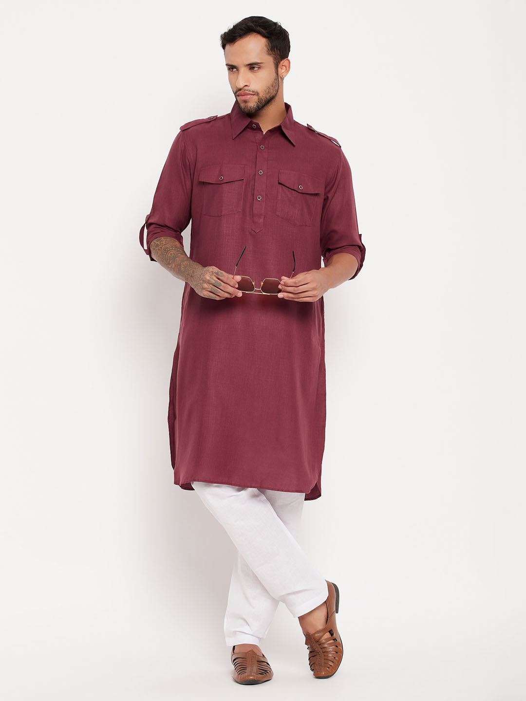 Men's Purple And White Cotton Blend Kurta Pyjama Set