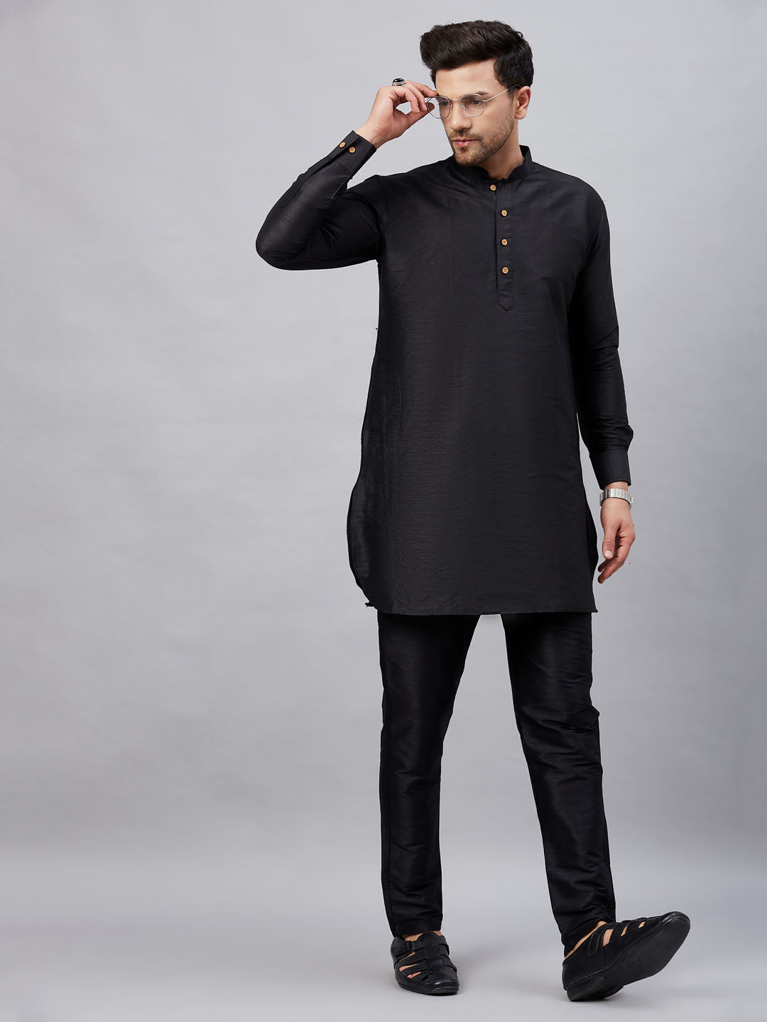 Men's Black And Black Cotton Blend Kurta Pyjama Set