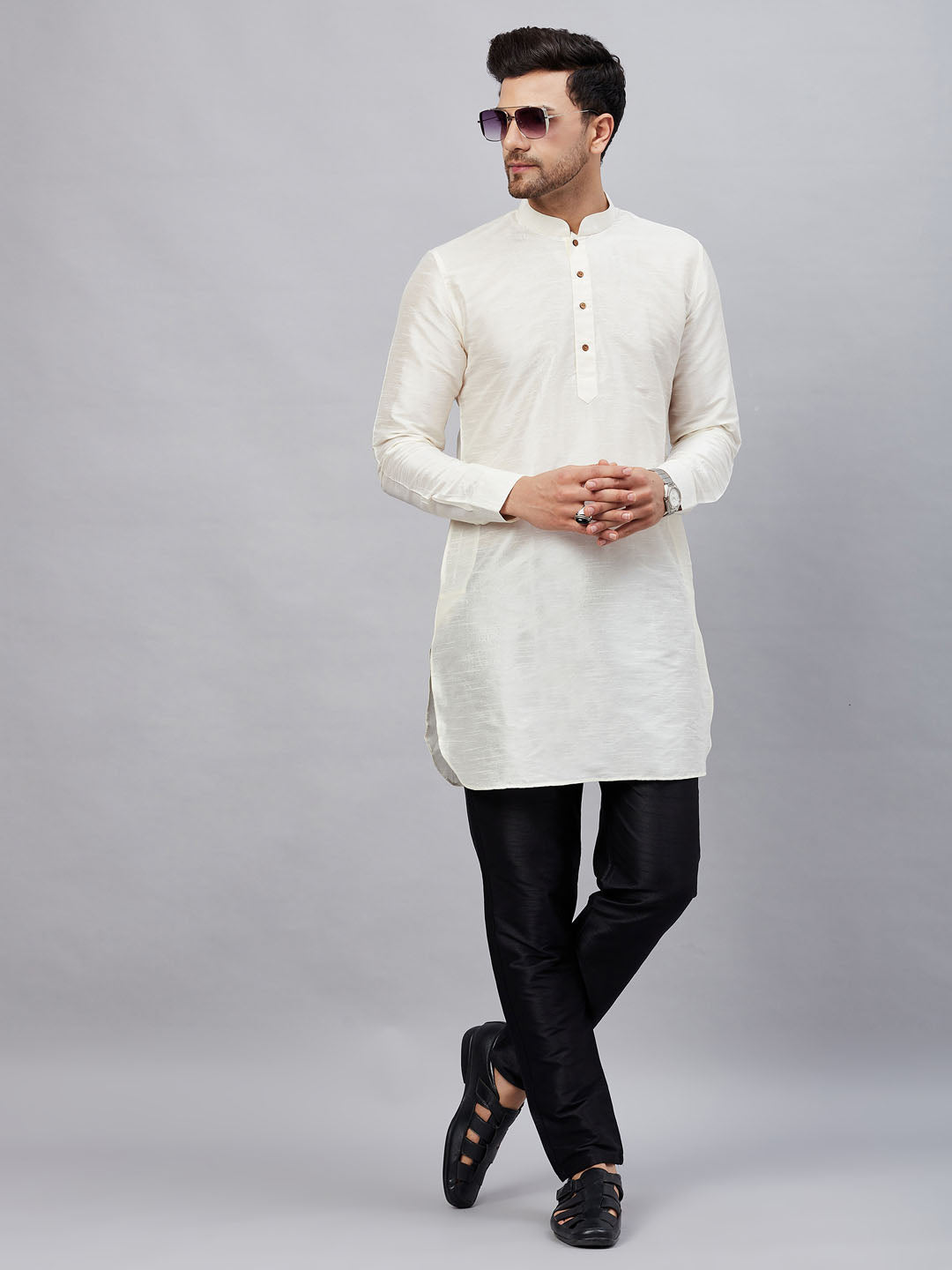 Men's Cream And Black Cotton Blend Kurta Pyjama Set