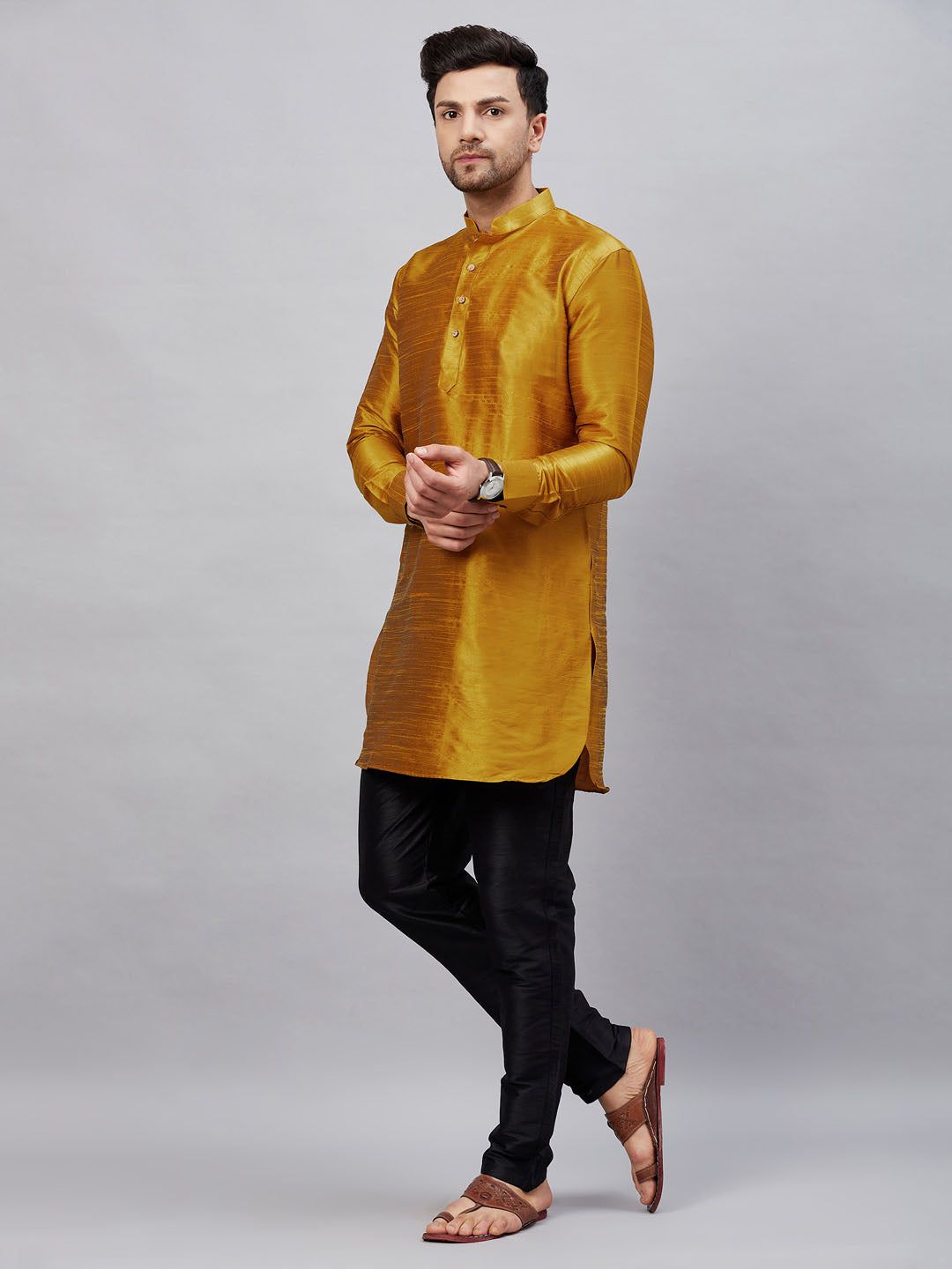 Men's Mustard And Black Cotton Blend Kurta Pyjama Set