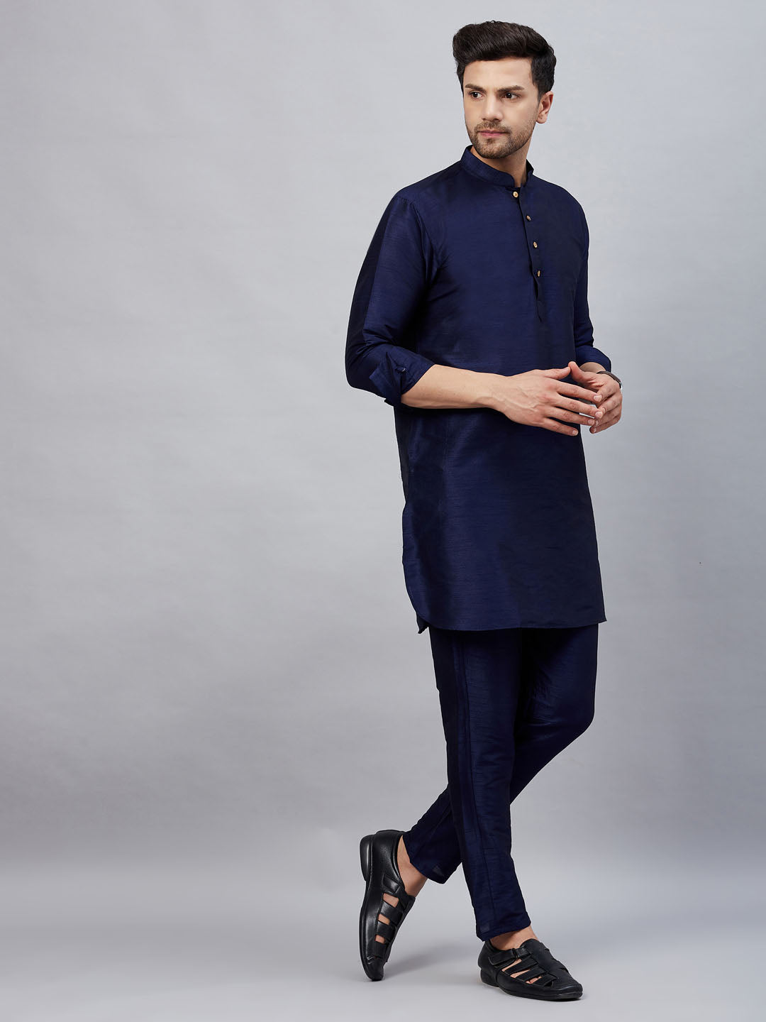 Men's Navy Blue And Navy Blue Cotton Blend Kurta Pyjama Set